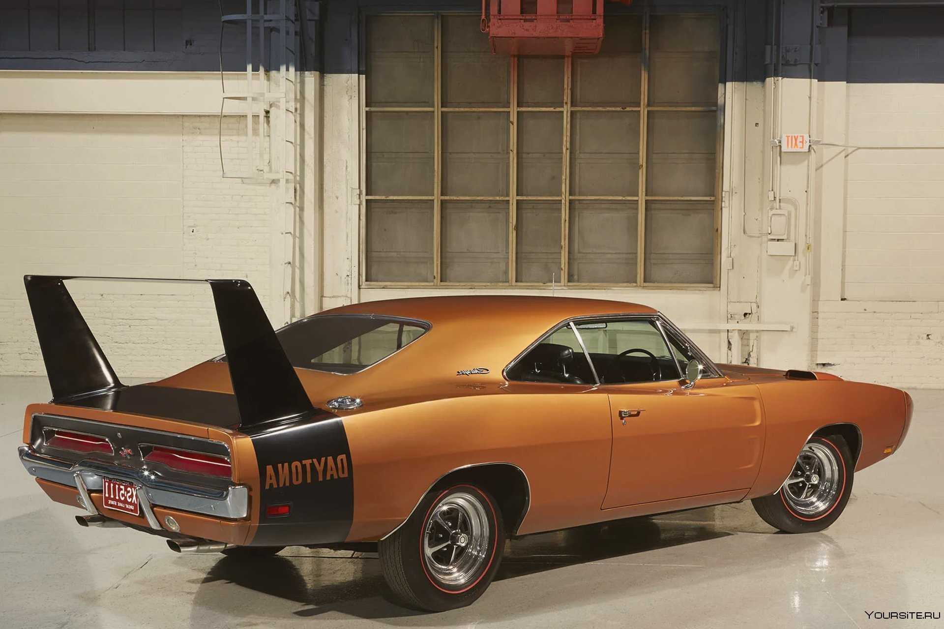 Dodge Charger RT 440 1969 года весьма востребован среди коллекционеров и поклонников классических масл-каров, при этом запечатленный на фотографиях