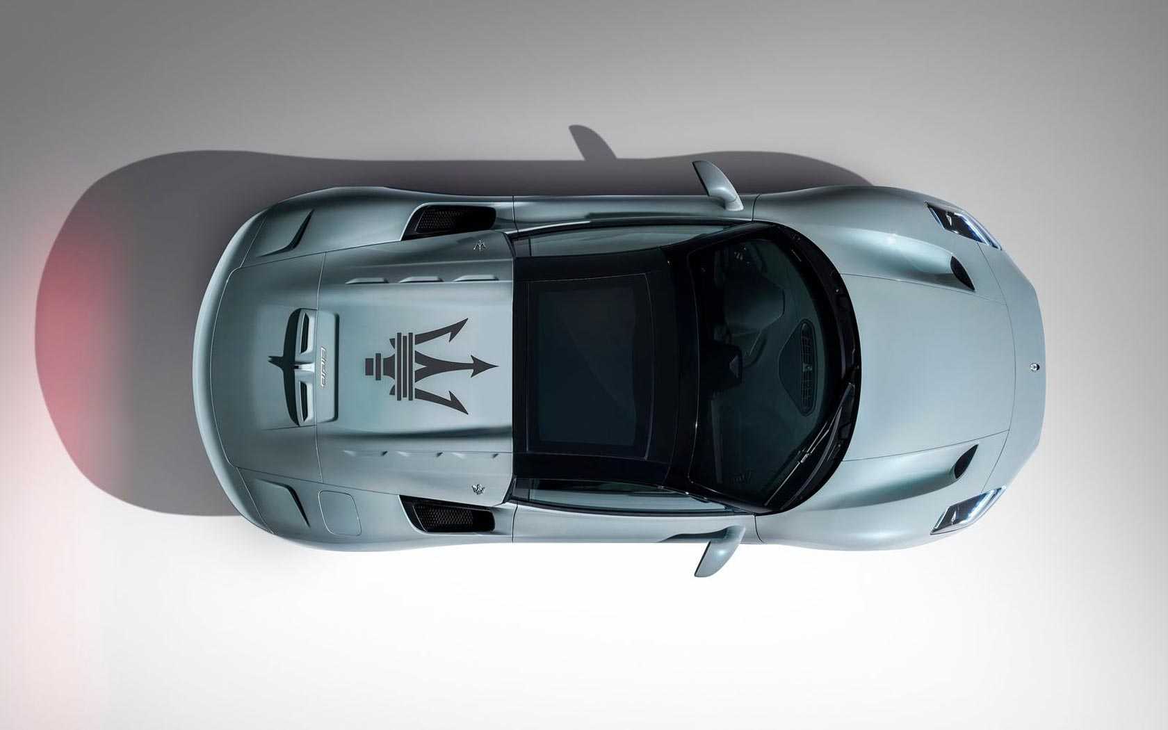 Maserati mc20 cielo вернул марку в сегмент открытых суперкаров - журнал движок