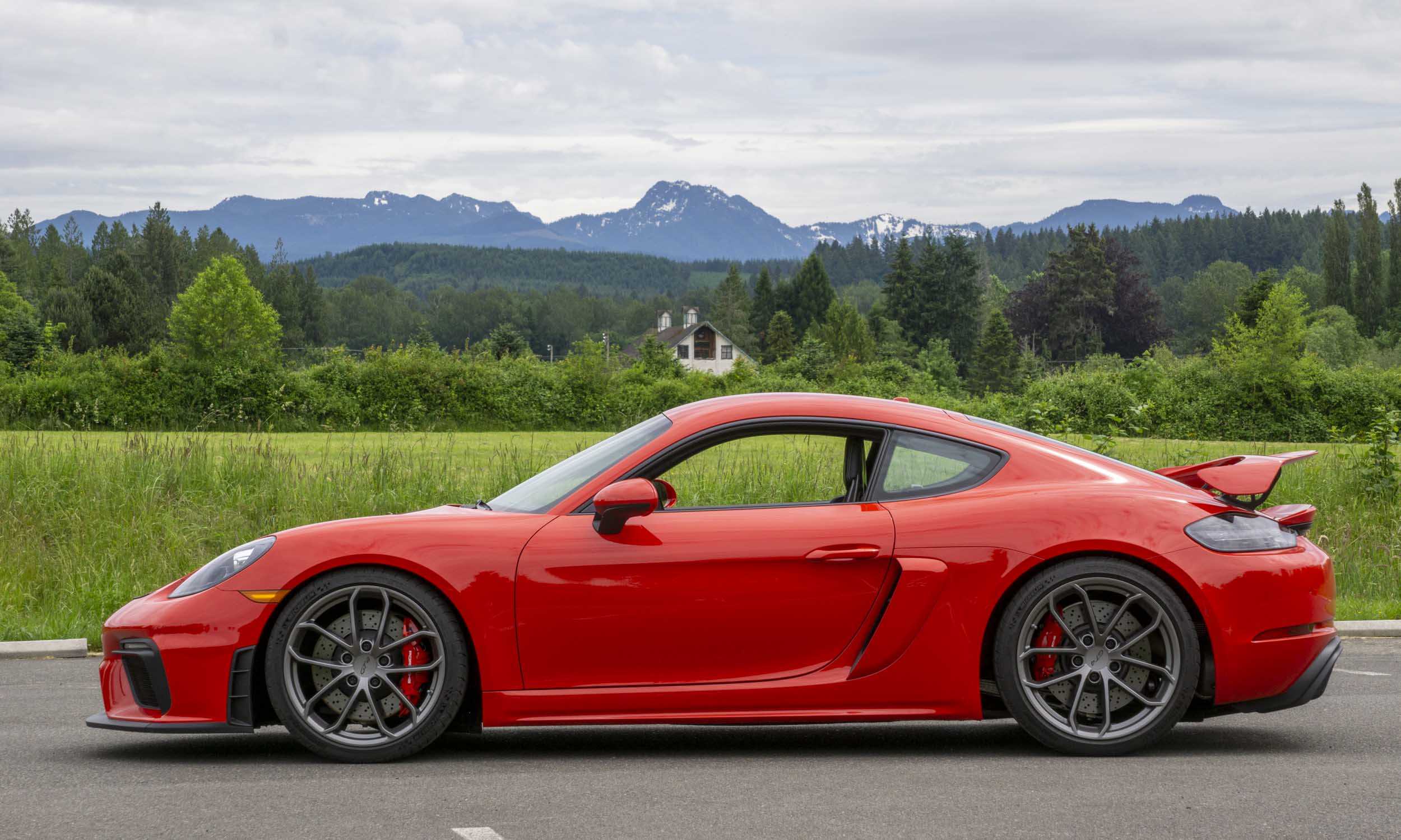 Porsche 718 без наддува: представлены cayman gt4 и spyder