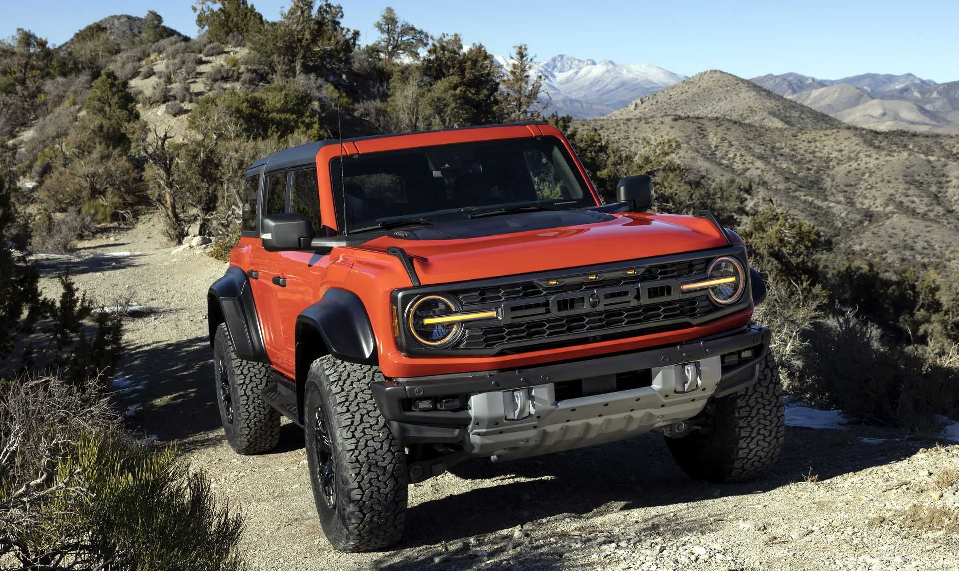 Электрический пикап ford f-150 2023 года показался на фото