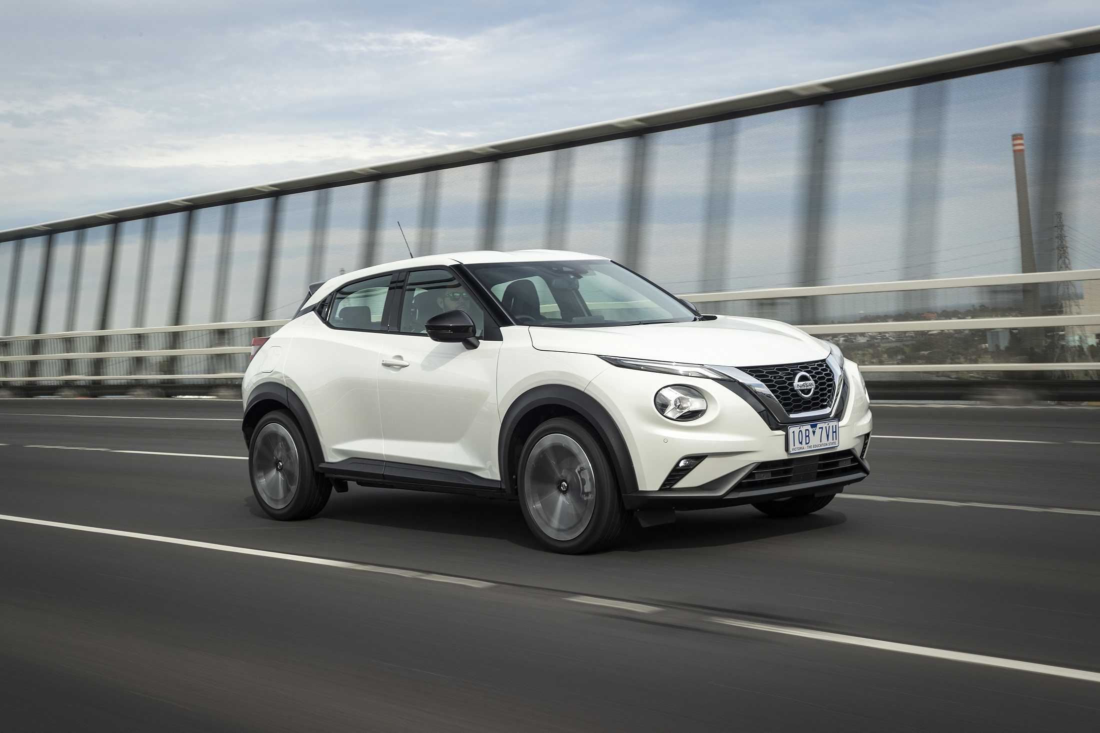 Nissan juke - характеристики, комплектации, фото, видео, обзор