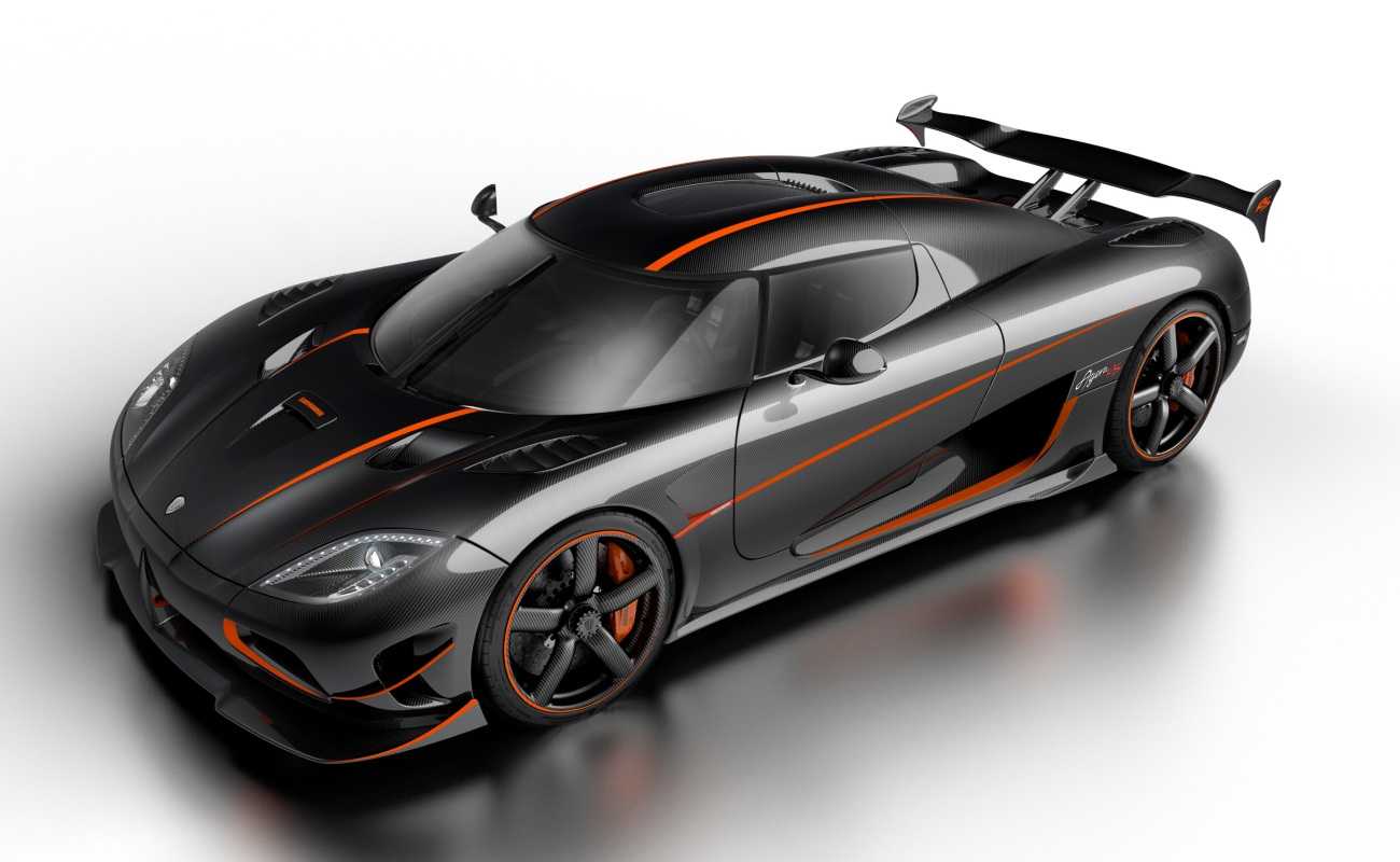 Новый koenigsegg agera rs1 представлен на автосалоне в нью-йорке