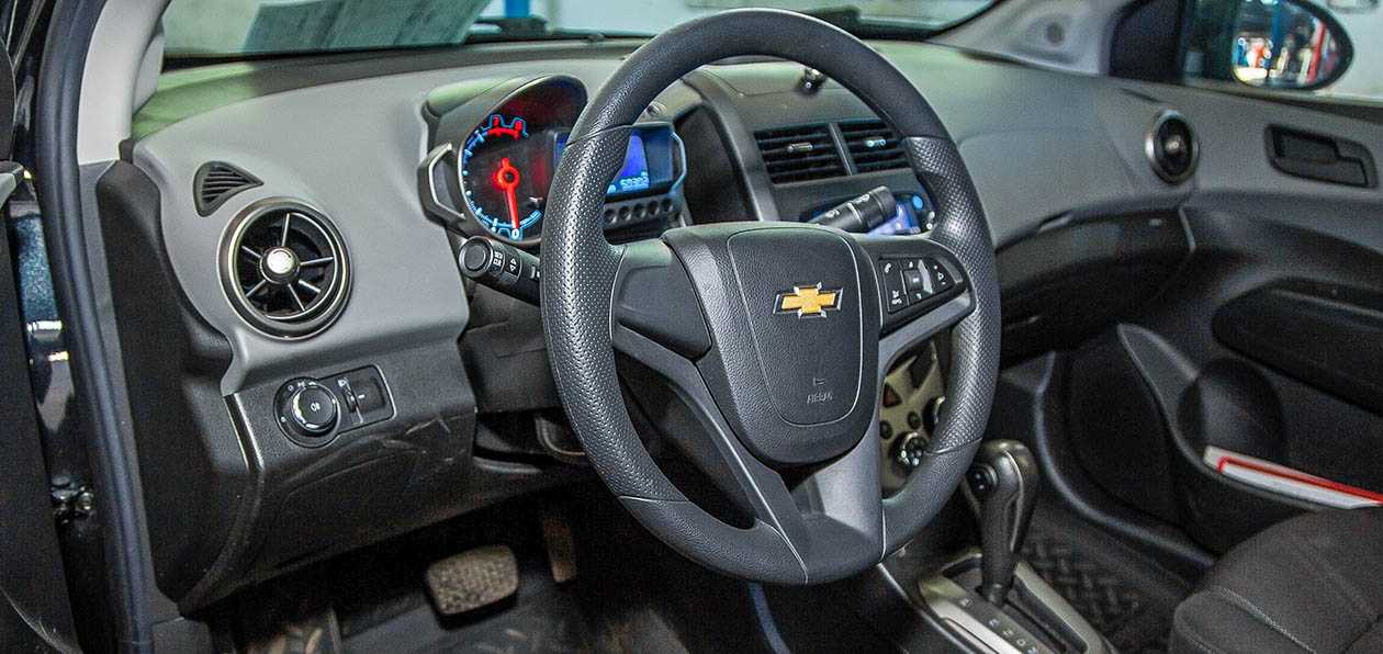 Тест-драйв нового chevrolet aveo (шевроле авео). салон, подвеска, внешность