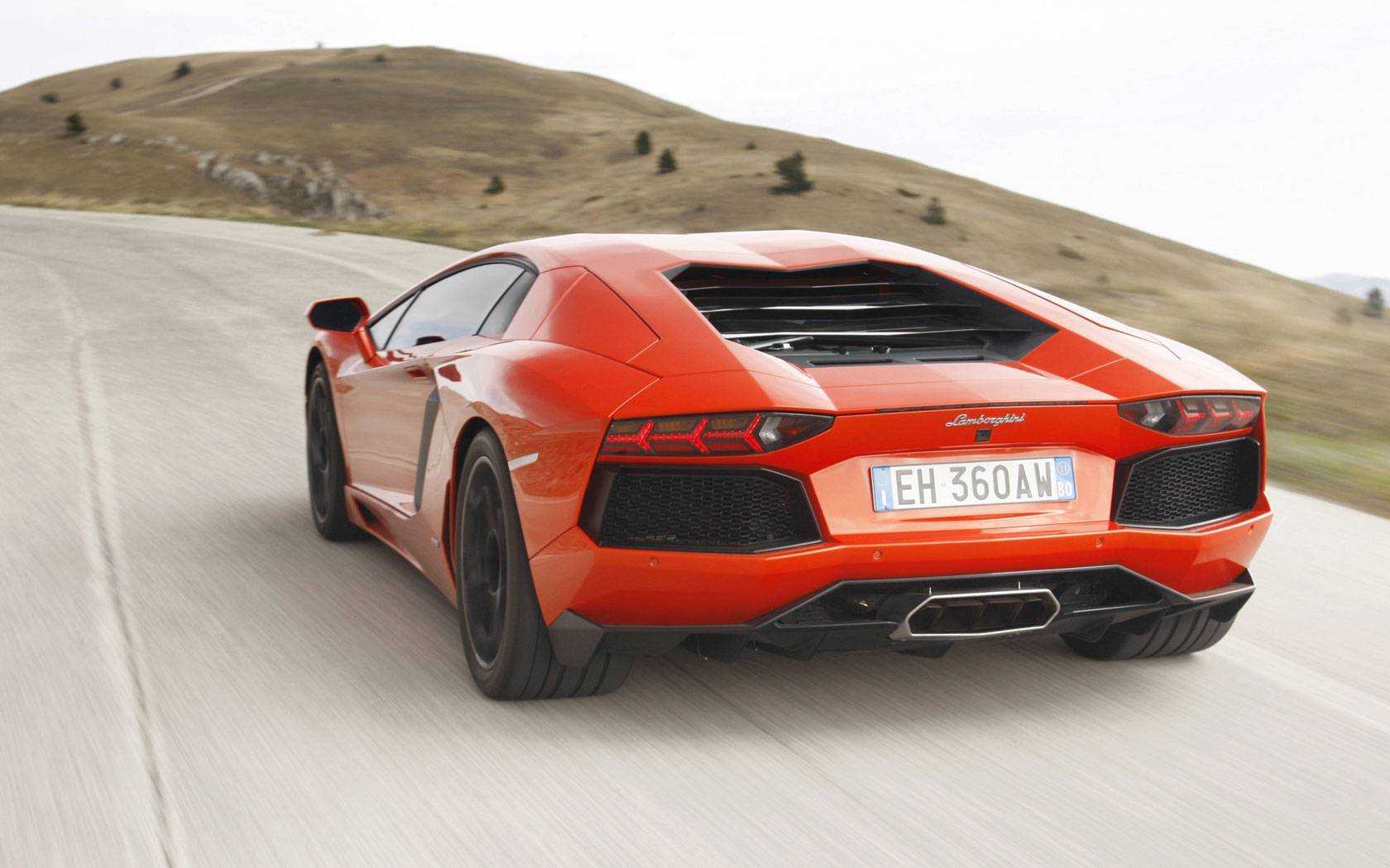 История lamborghini: от тракторов до суперкаров