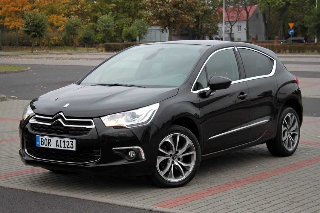 Citroen - полный каталог моделей, характеристики, отзывы на все автомобили citroen (ситроен)