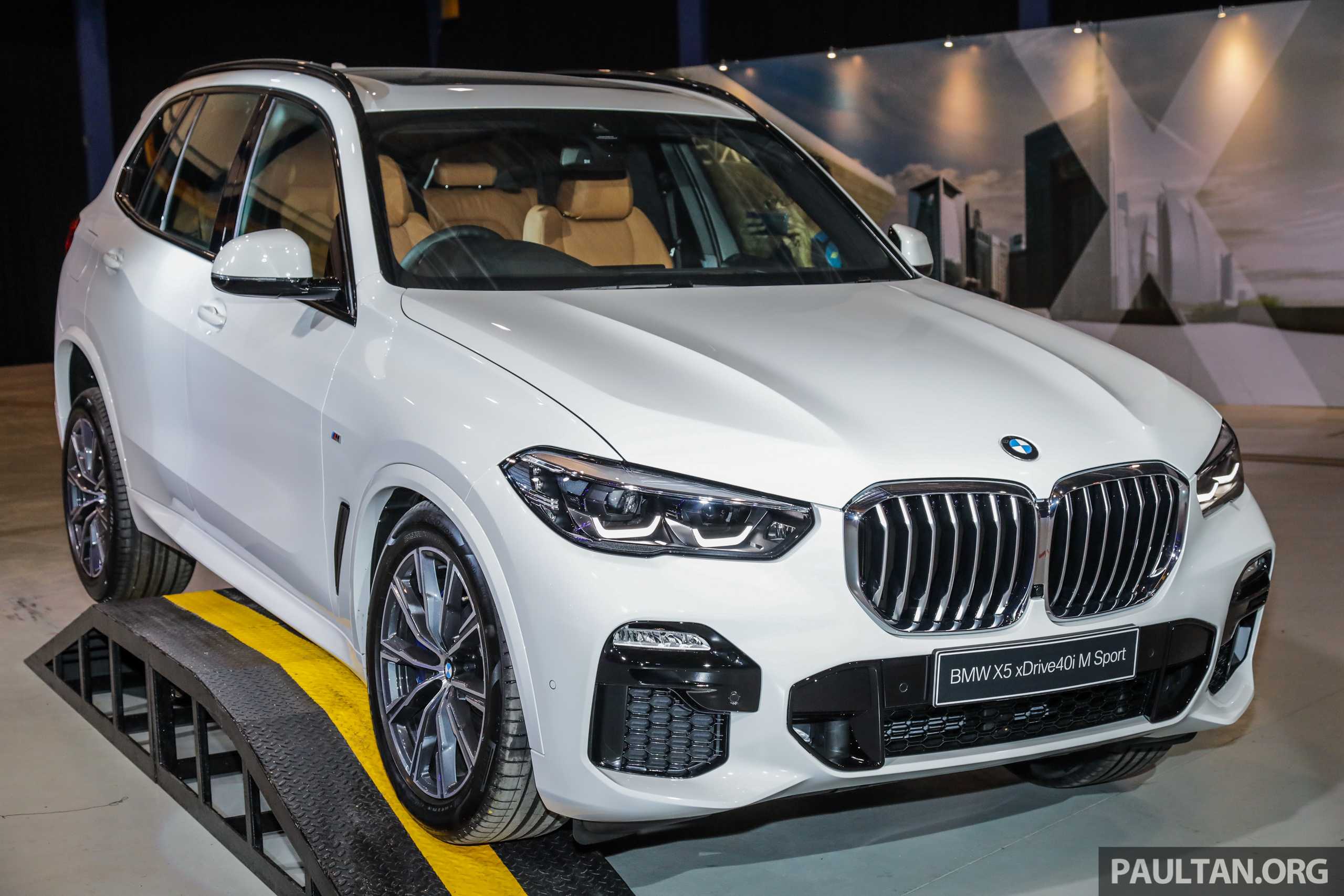 2023 bmw x6 xdrive40i specs, top speed,price, mileage, review