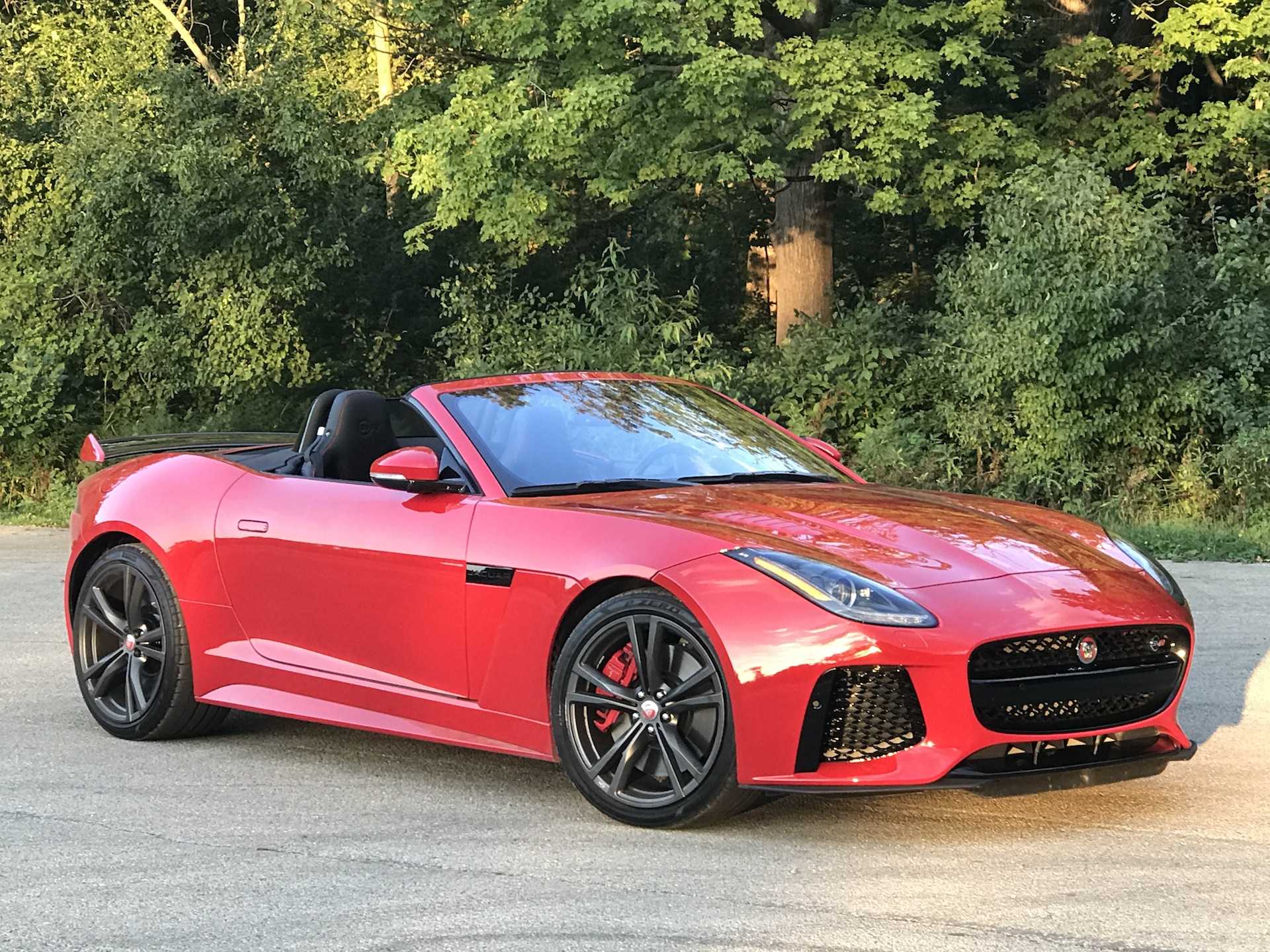 Jaguar f-Type SVR Cabrio.