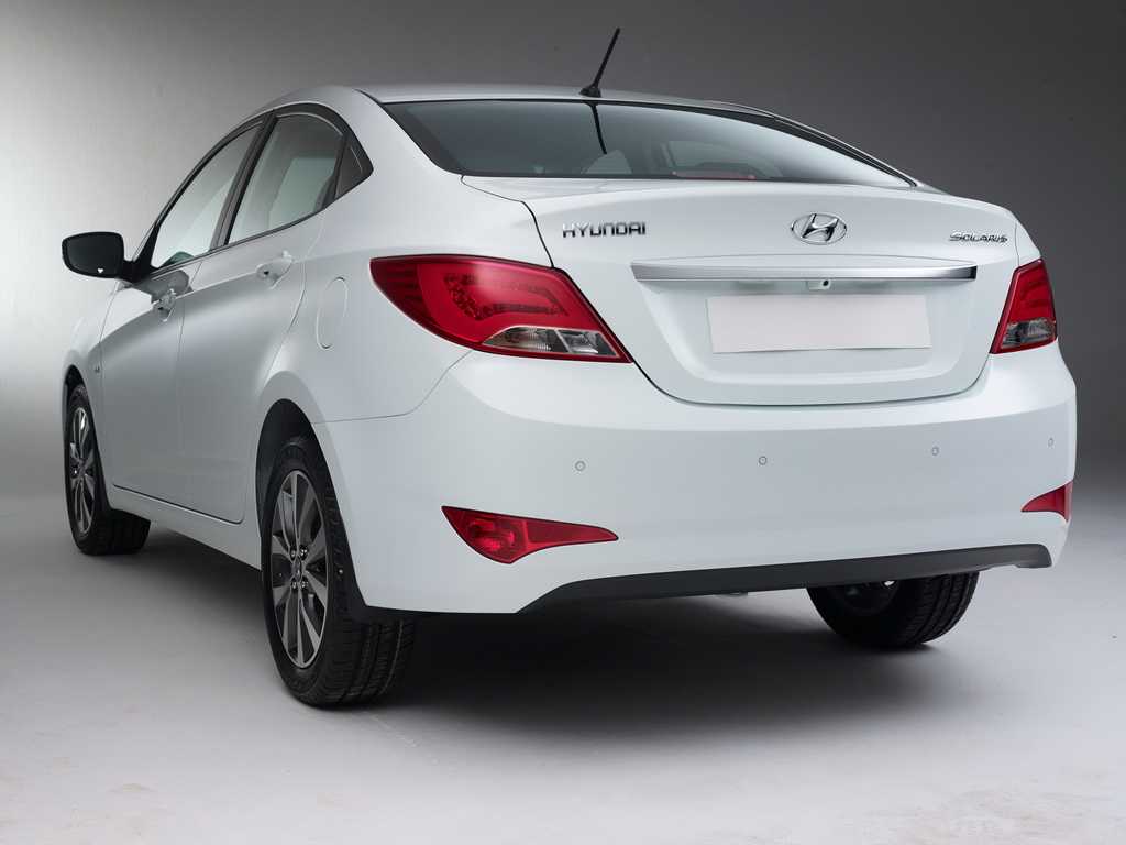 Hyundai solaris: поколения, кузова по годам, история модели и года выпуска, рестайлинг, характеристики, габариты, фото - carsweek