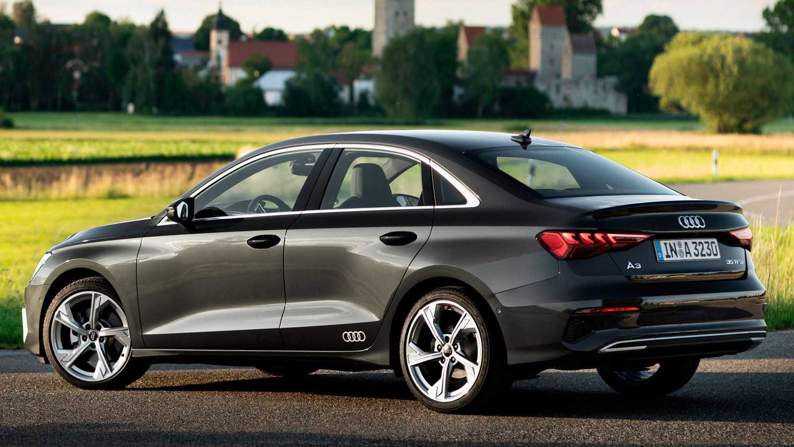 Комплектации и цены Audi A3 Sedan 2023 года в России Обзор, технические характеристики, фото новой модели Ауди А3 седан