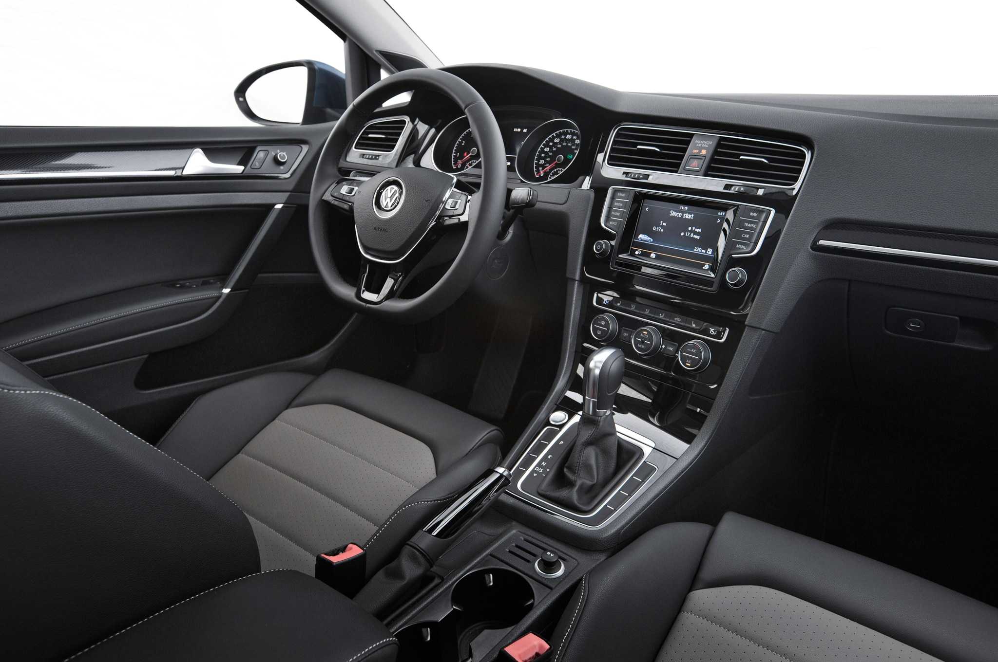 Обзор нового volkswagen golf 7: практичный и функциональный хэтчбек