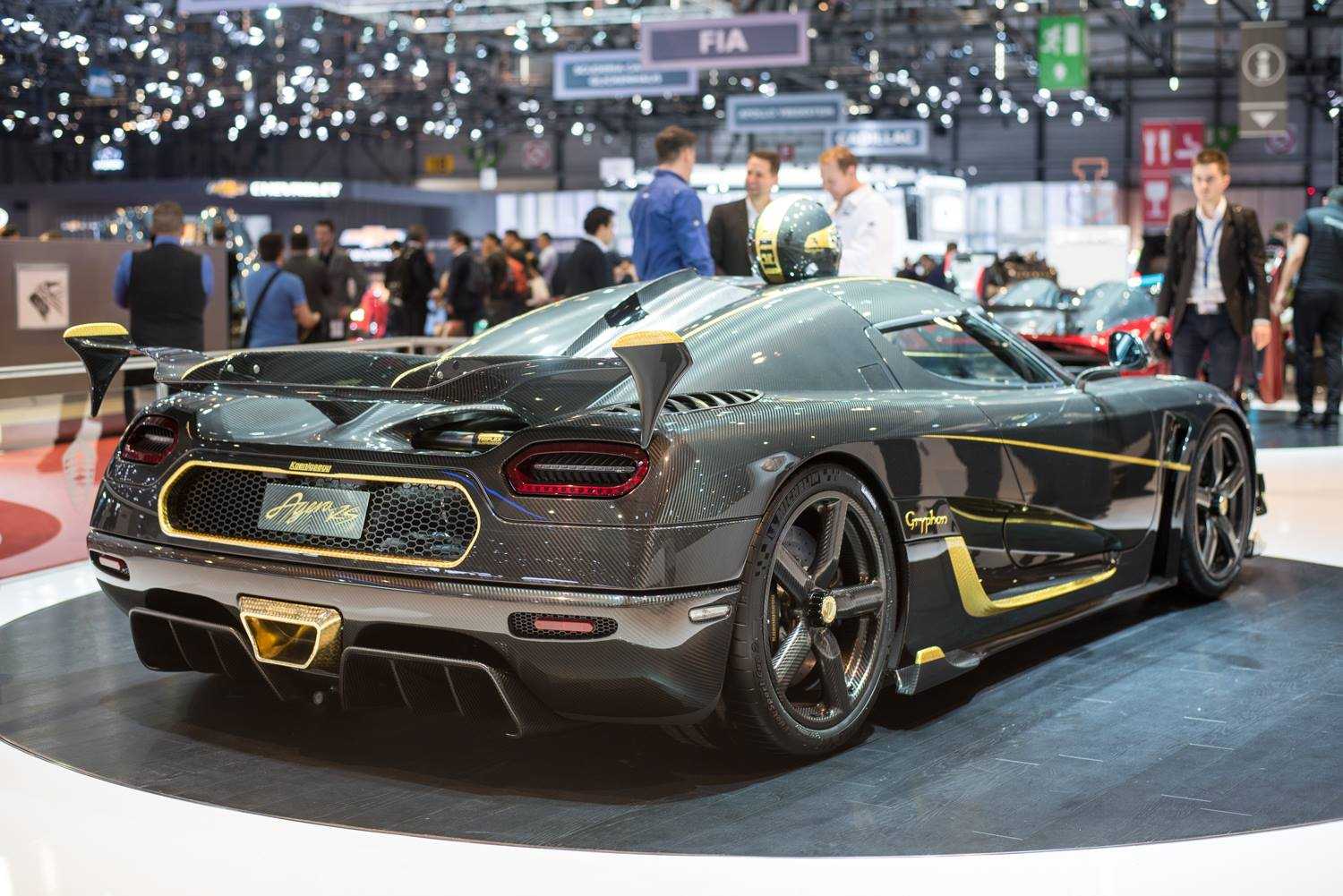 Koenigsegg agera rs — самый быстрый серийный авто в мире (видео заезда)
