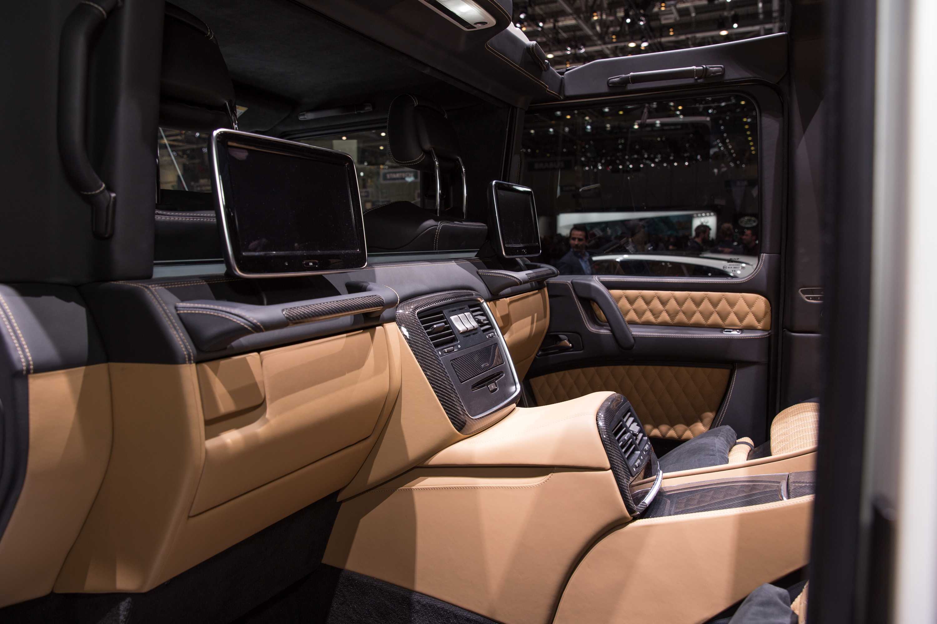 Мерседес Майбах g900