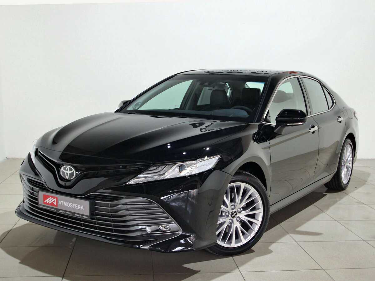 Прежде чем покупать новую Toyota Camry V70, предварительно стоит изучить отзывы владельцев, которые поделились опытом владения данного седана, а также назвали его все минусы и плюсы