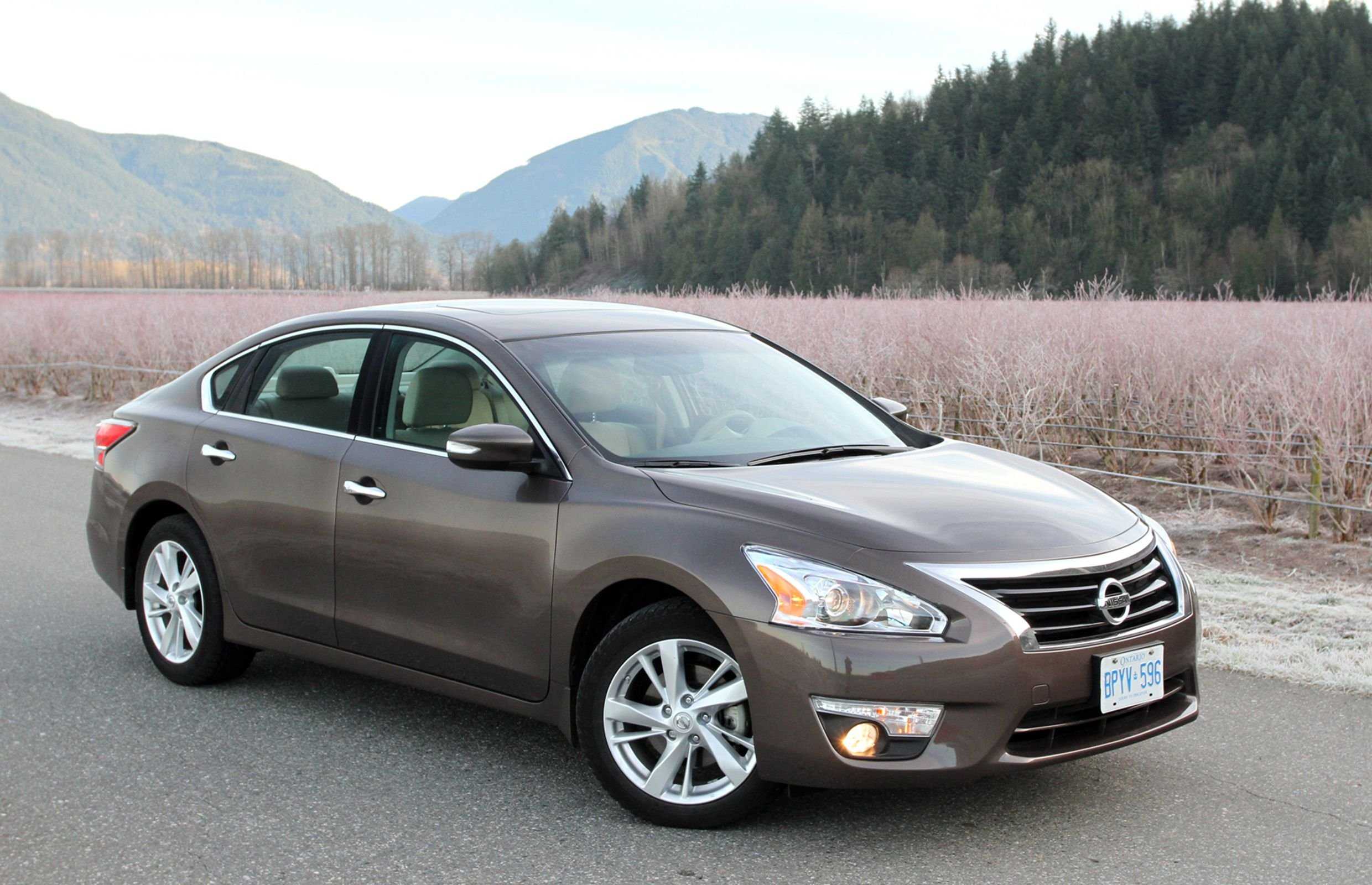 Новый седан nissan altima: какой могла бы стать наша teana