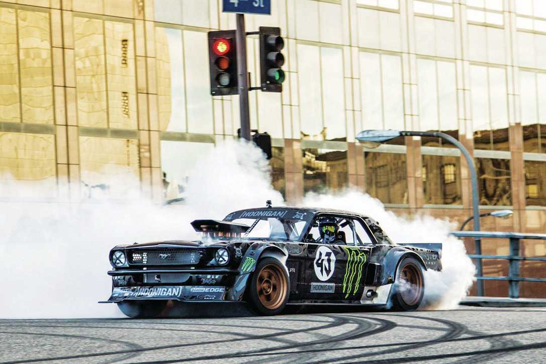 Ken Block Mustang Джимхана