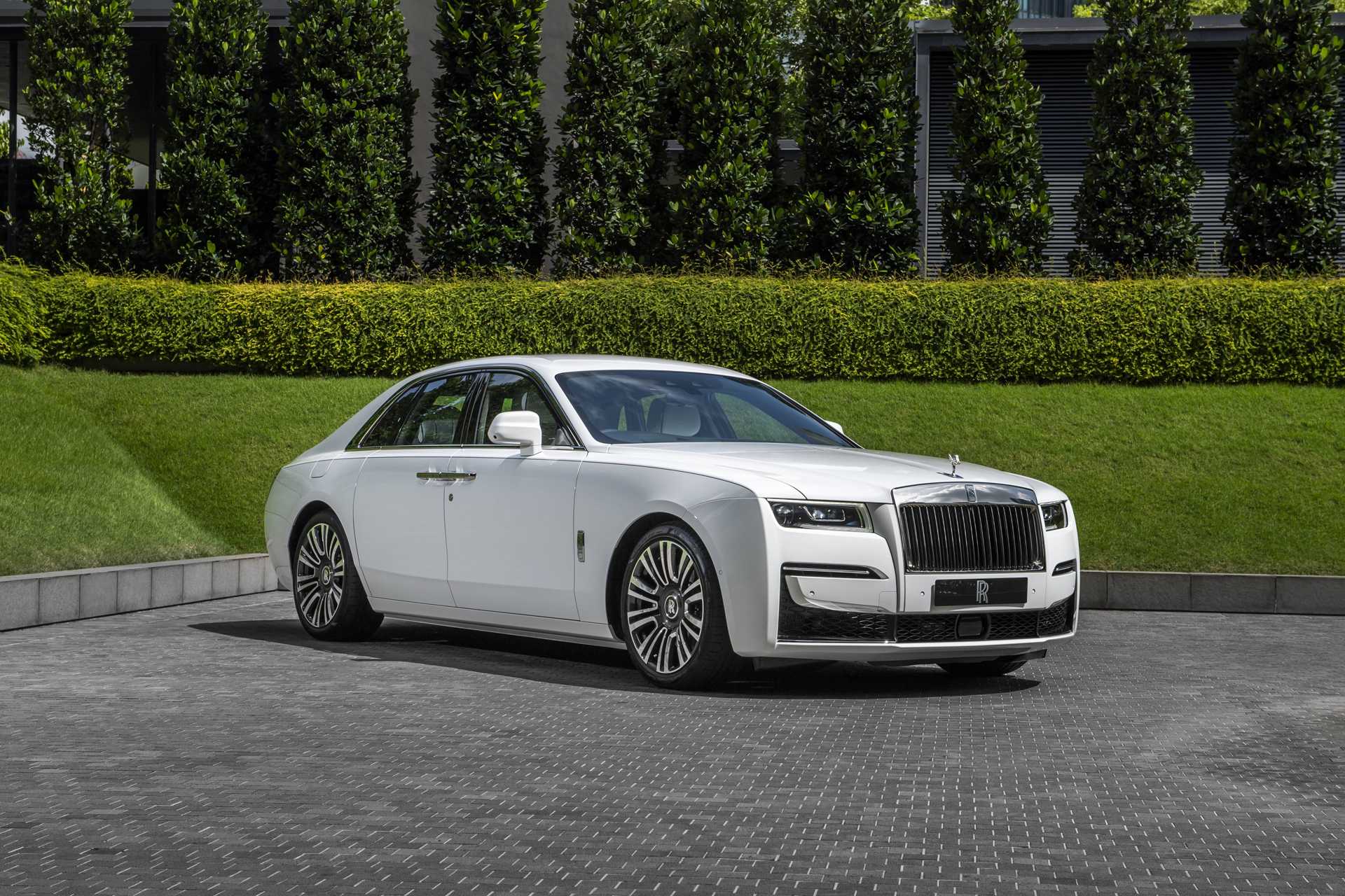 Aurus senat - он не хуже rolls-royce phantom
