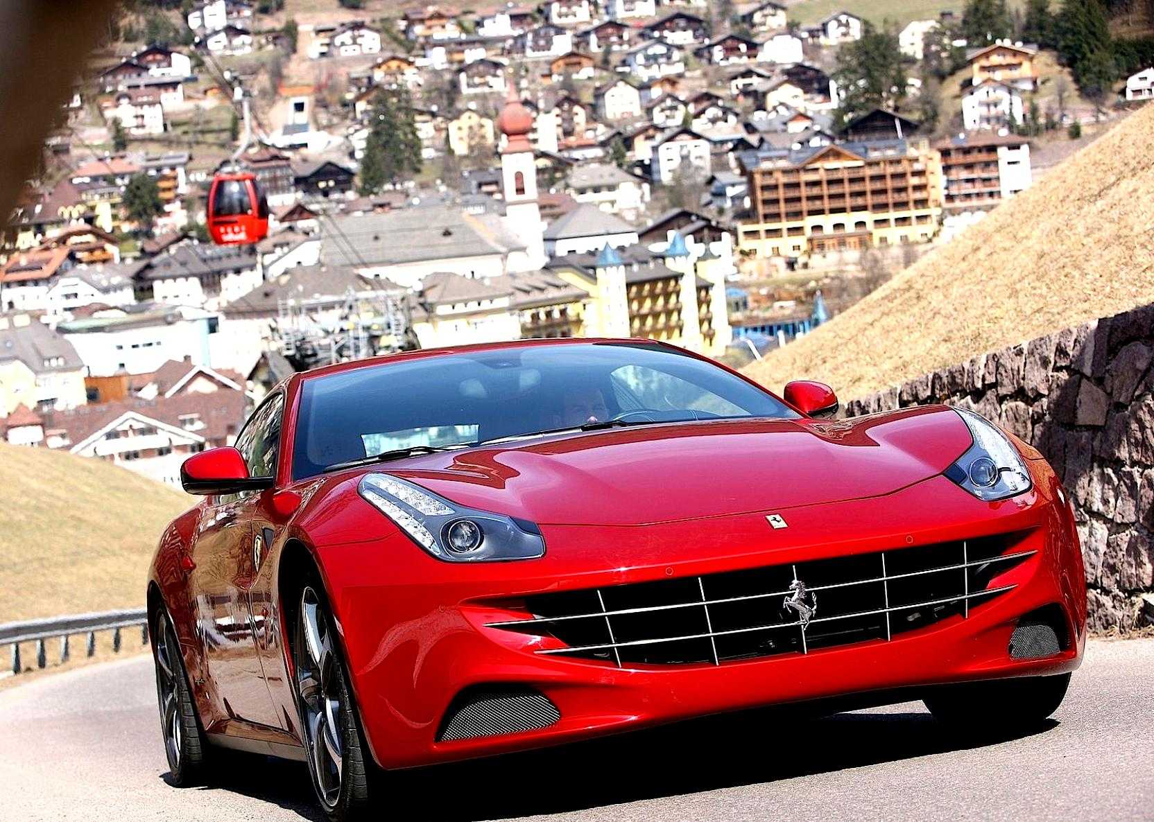 Ferrari FF 2013