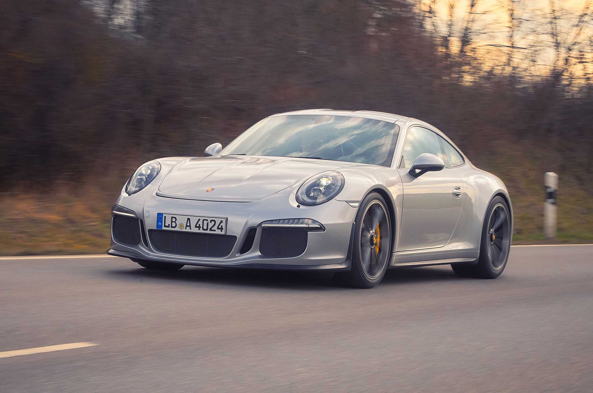 Новый porsche 911 2022-2023 (992 кузов)