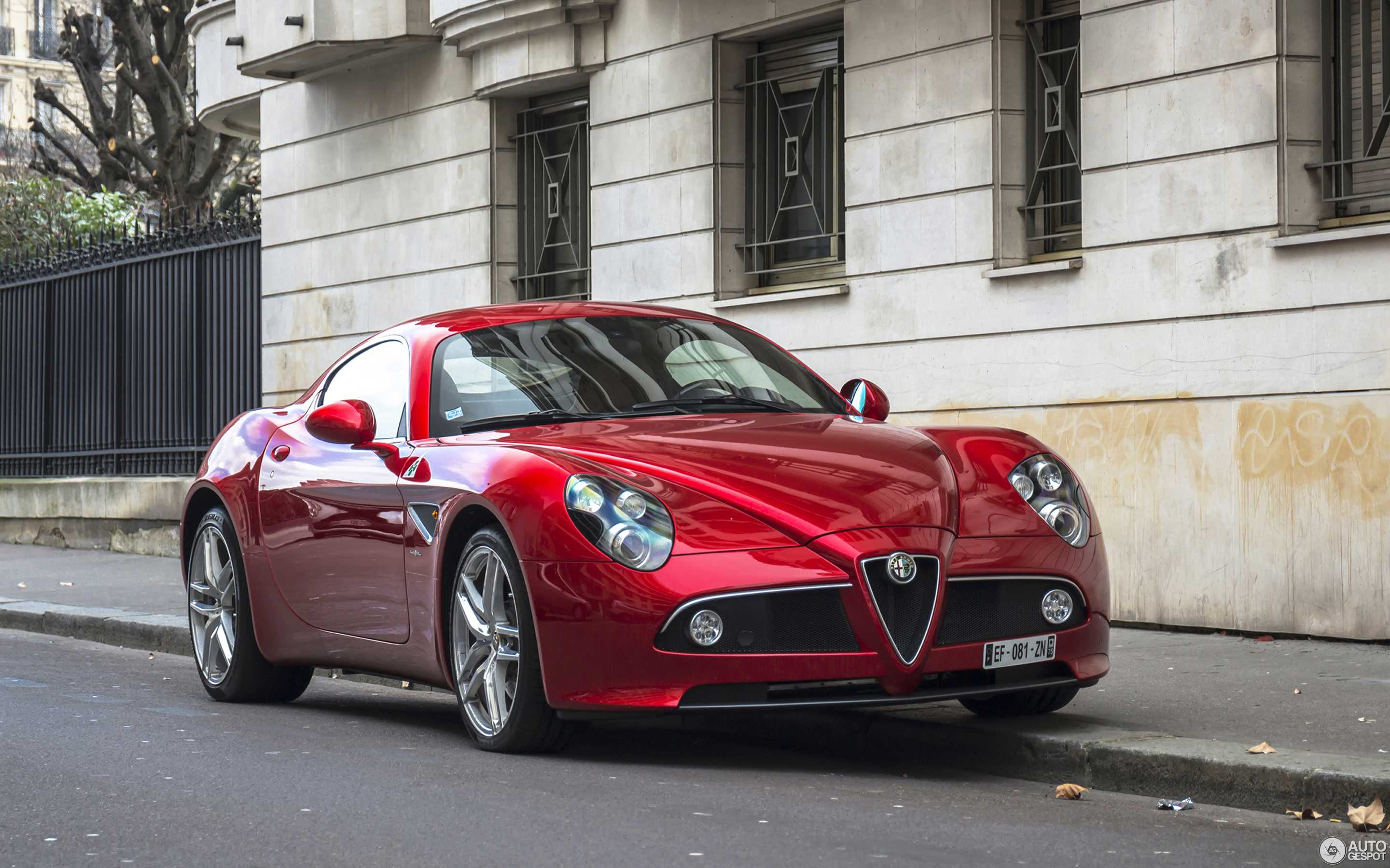 Alfa romeo 8c competizione: уникальный спорткар итальянской мечты