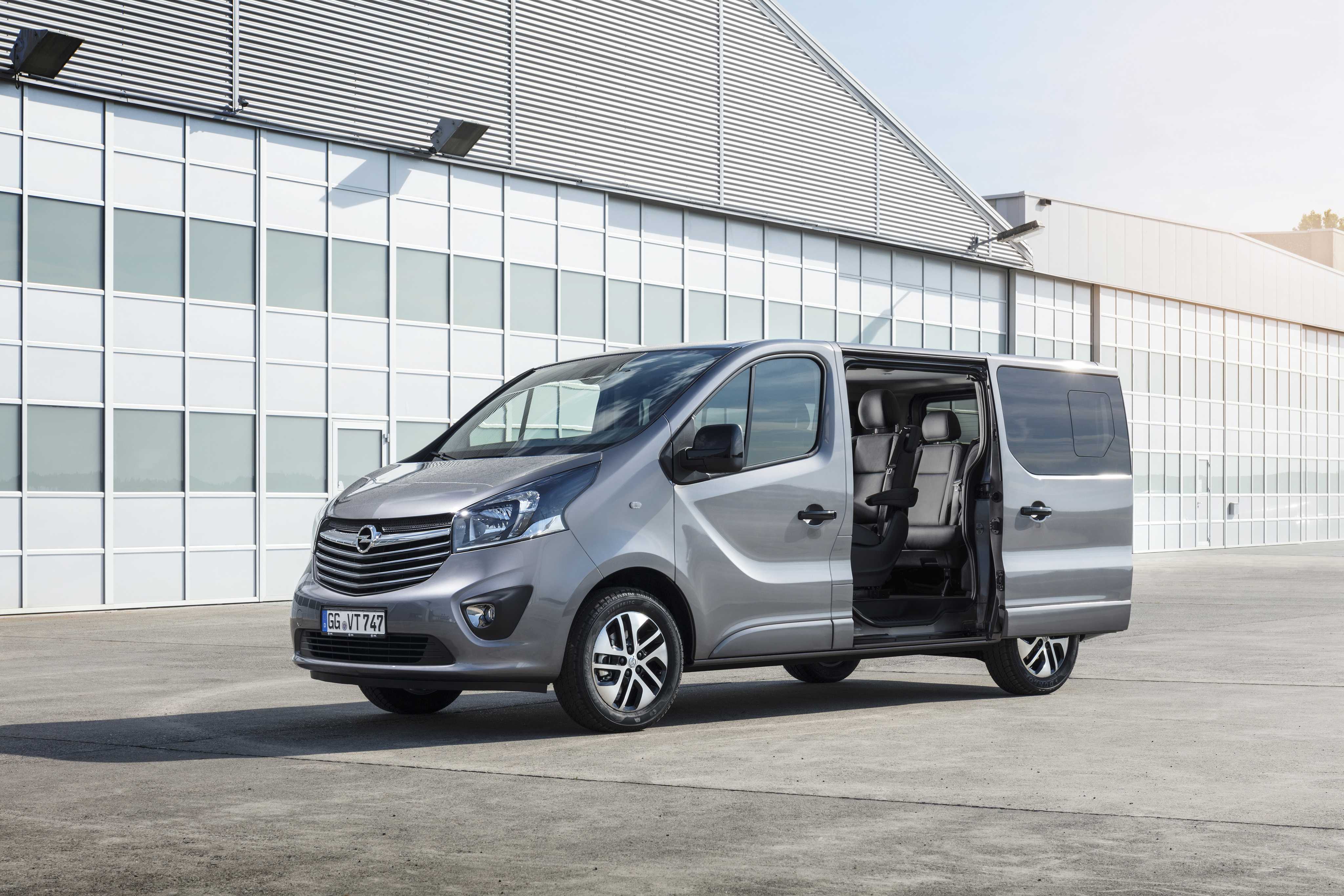 Opel vivaro-e combi m 75 kwh (2020-2023) price and specifications - ev database