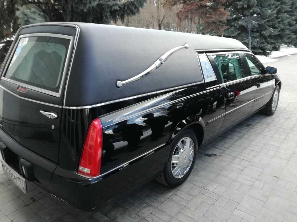 Cadillac Escalade катафалк