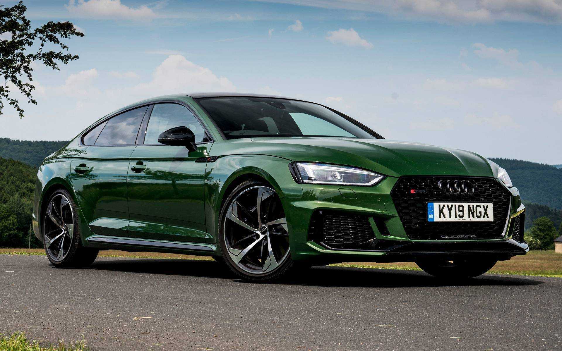 Audi RS5 Sportback: комплектации и цены официальные, фото в новом кузове, модификации и оборудование автомобиля на 2023 год