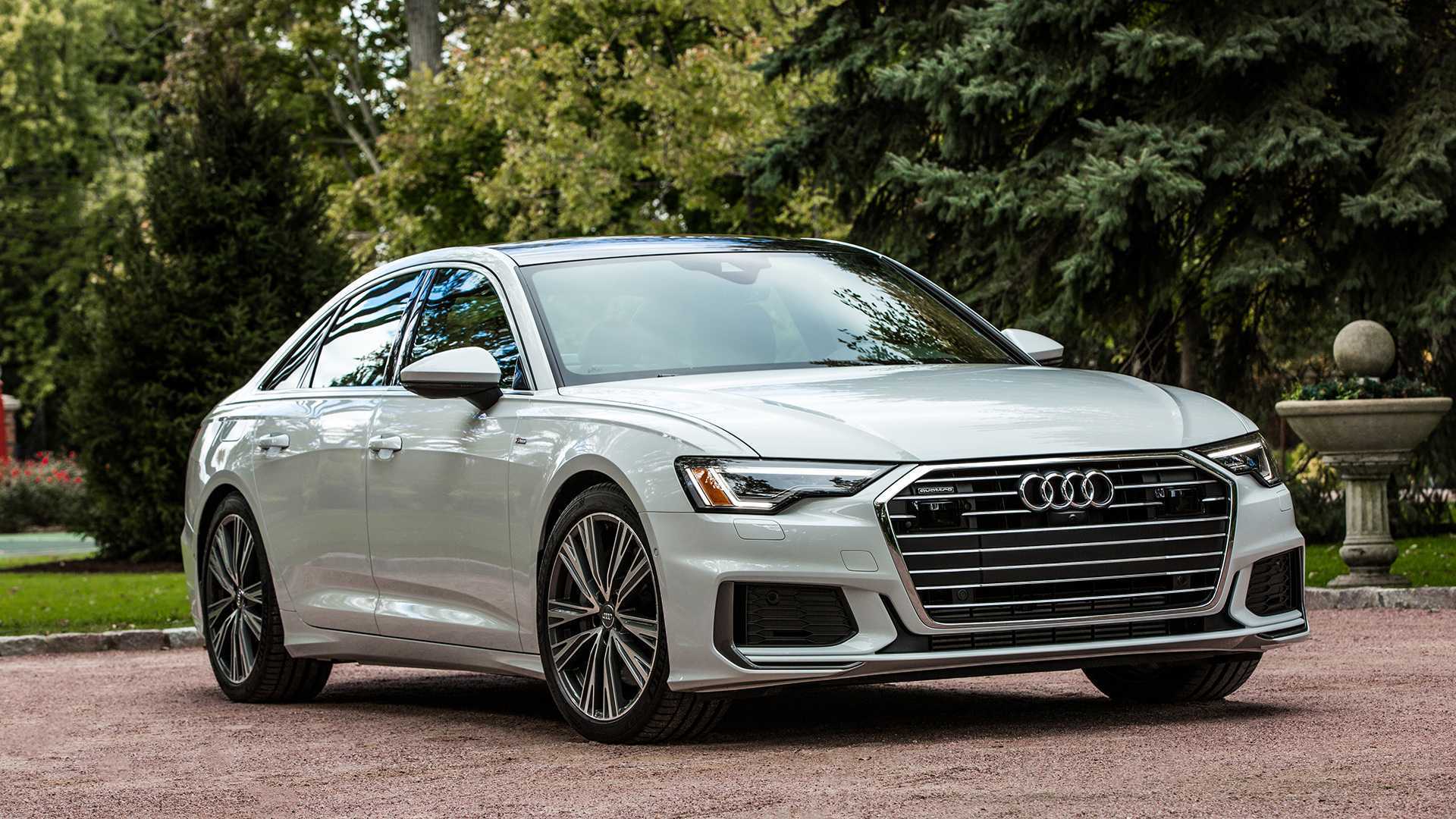 Audi A6: комплектации и цены официальные, фото в новом кузове, модификации и оборудование автомобиля на 2023 год