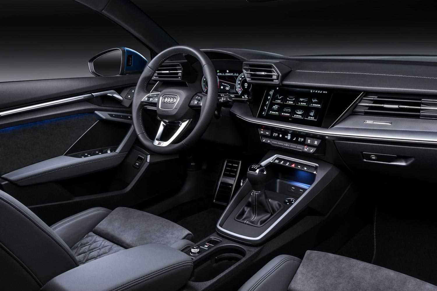 Audi S7 Sportback: комплектации и цены официальные, фото в новом кузове, модификации и оборудование автомобиля на 2023 год