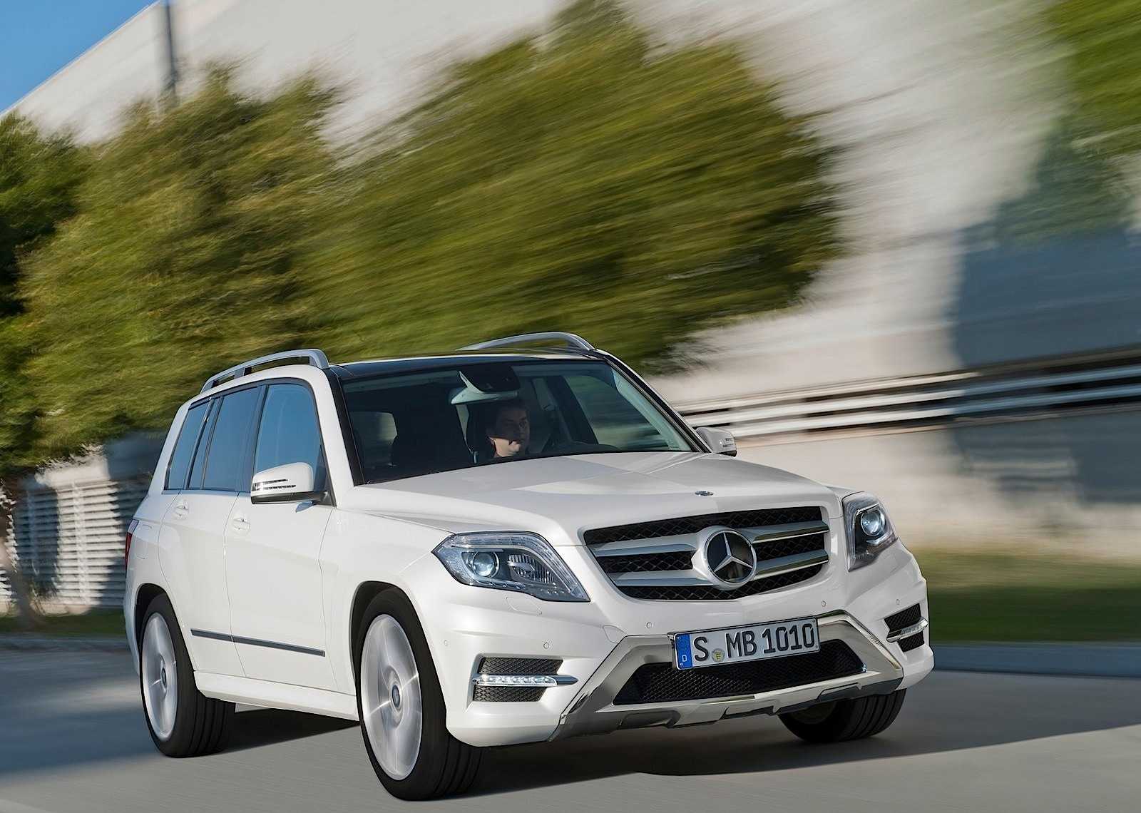Компания mercedes-benz презентовала новую модель t-class: фото и подробности