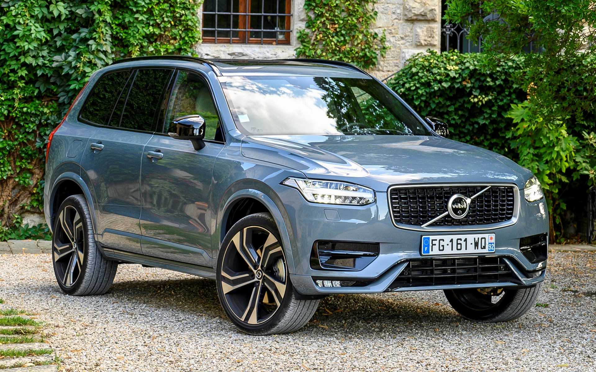 Новые автомобили Volvo 2023: цены и комплектации на весь модельный ряд Volvo, модификации, оборудование и дополнительные опции автомобиля, тест-драйвы и фото новых моделей