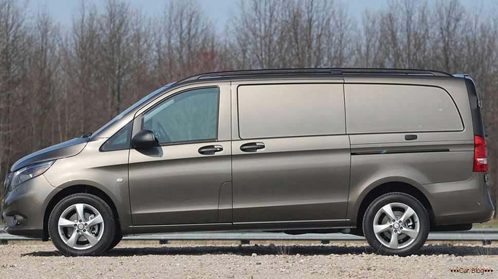 Сравнение автомобилей mercedes-benz vito и volkswagen transporter t5
