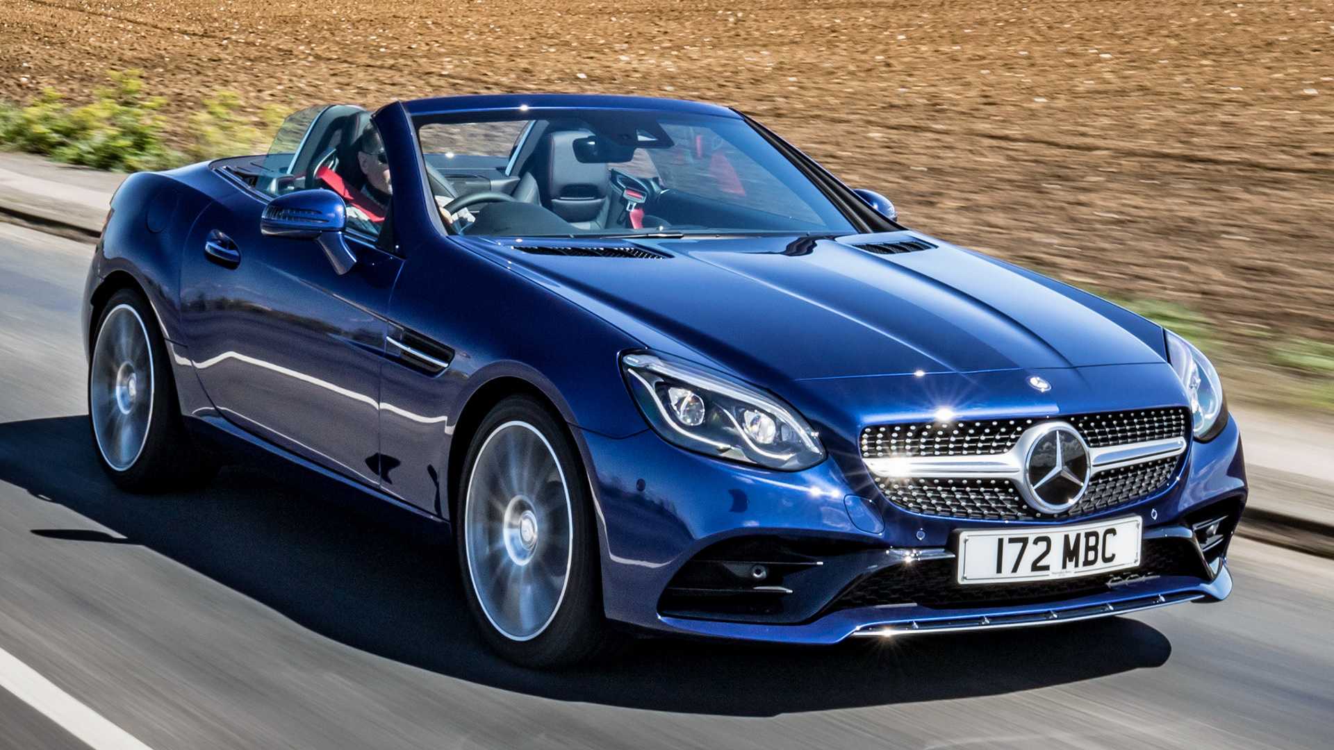 Обновленный компактный родстер от mercedes-benz получил имя slc