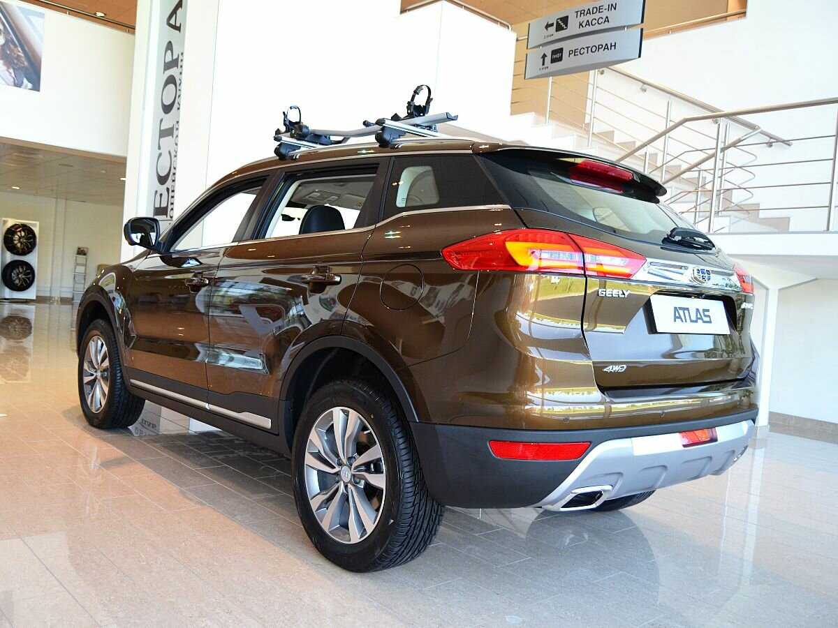 Стоит ли покупать geely atlas на вторичном рынке: все плюсы и минусы