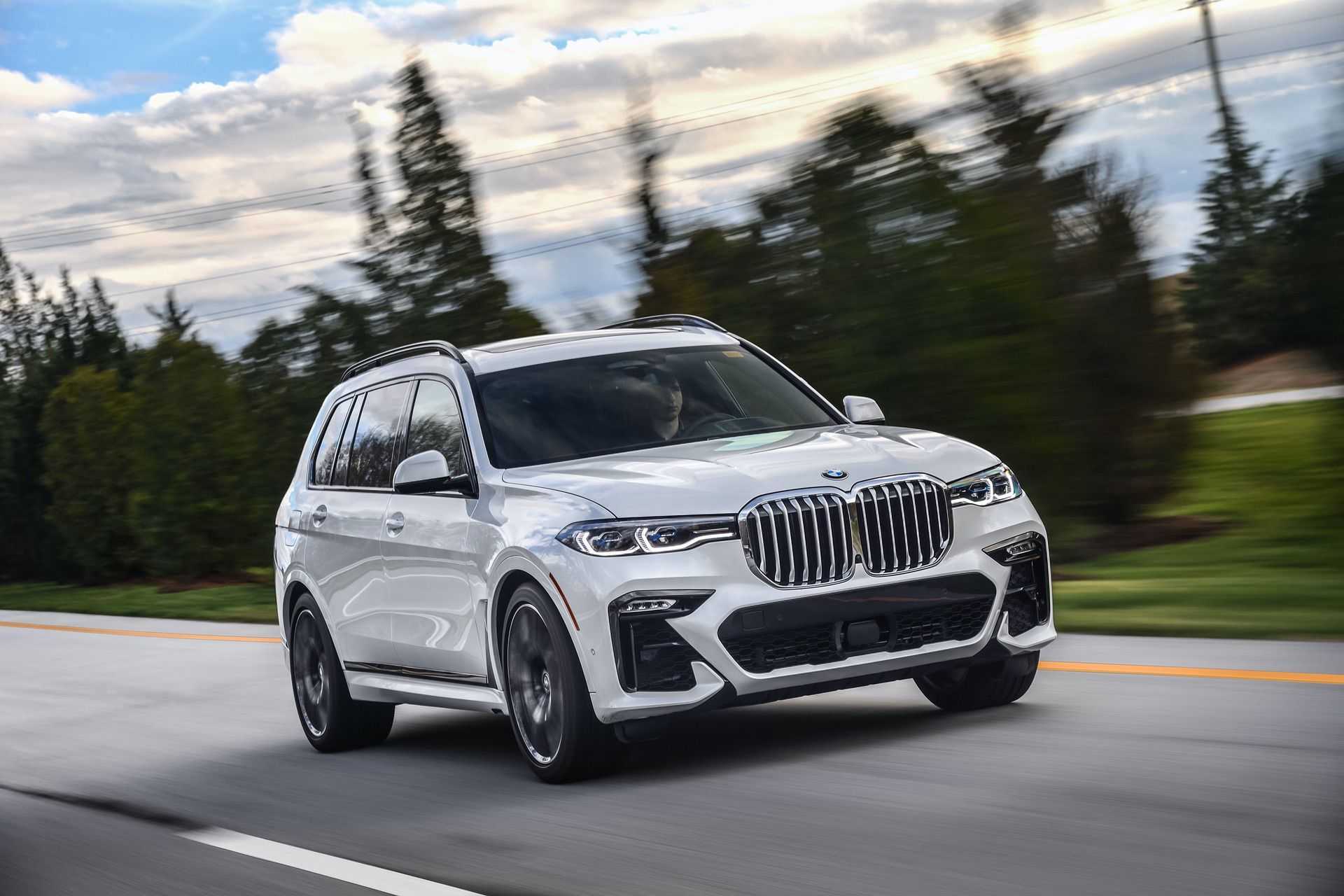 Комплектации и цены BMW X7 2023 года в России Обзор большого кроссовера, технические характеристики, фото новой модели БМВ Х7