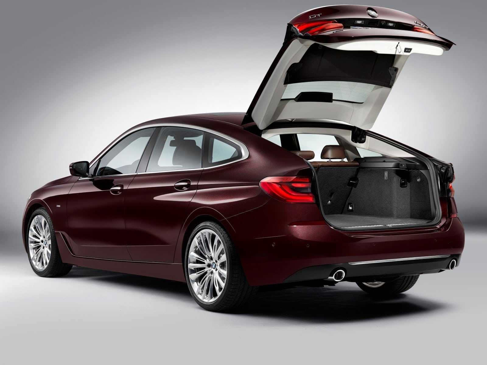 Bmw 6-series gt 2021: новый дизайн и гибридные надстройки