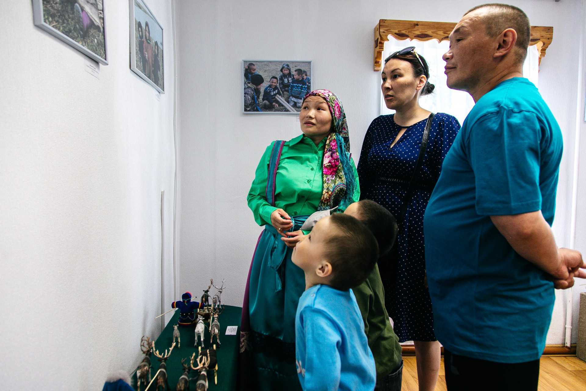 Жители единственного в Ненецком автономного округе города Нарьян-Мар нуждаются в надежном и проходимом транспорте, поскольку местные дороги представляют