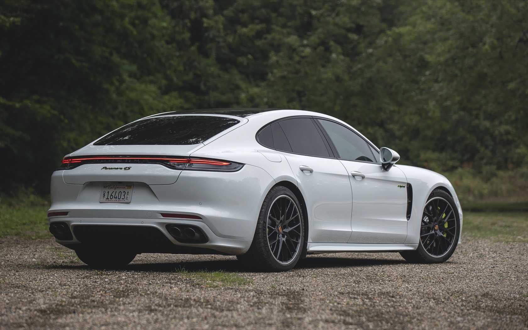 Porshe Panamera 4