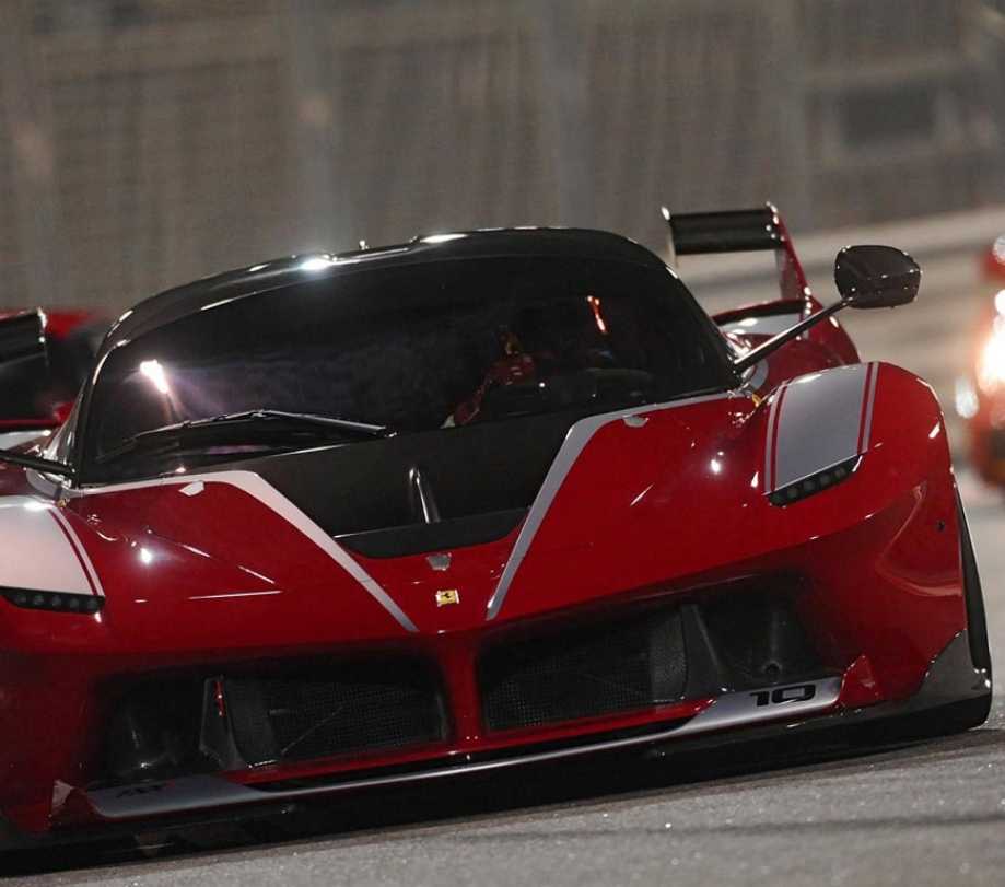Разорванный пополам ferrari enzo восстановлен и продается на аукционе за несколько миллионов евро