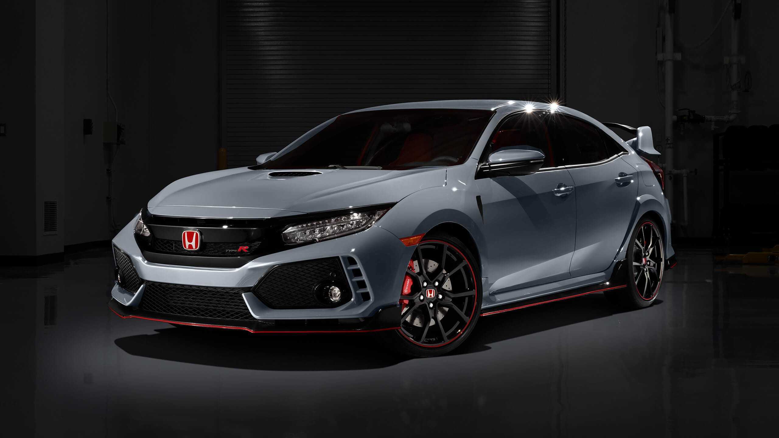 Honda civic type r  2017 года