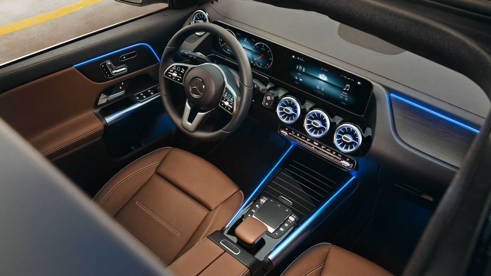 Mercedes-benz gla и glb примерили последние обновки перед выходом на пенсию - журнал движок.