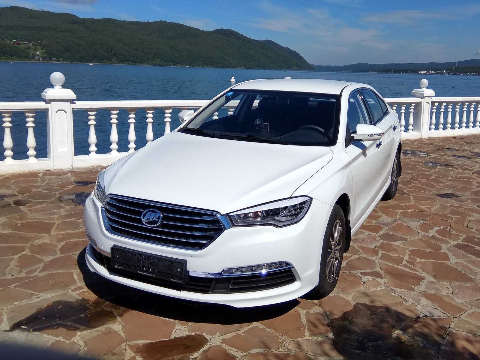 Lifan murman          cедан