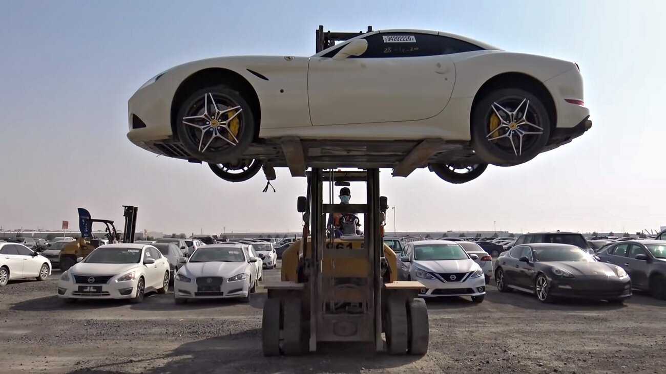 Заброшенные авто в оаэ