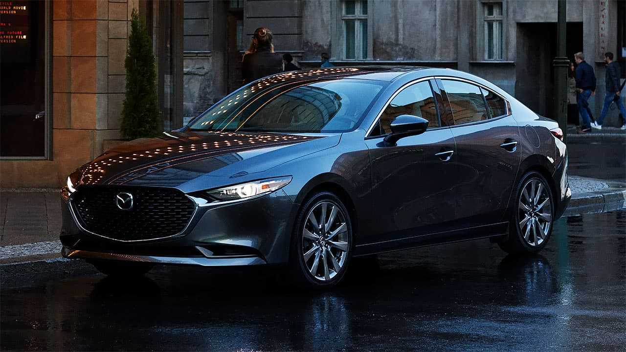 Mazda 3 Седан: новый кузов и салон автомобиля экстерьер и интерьер