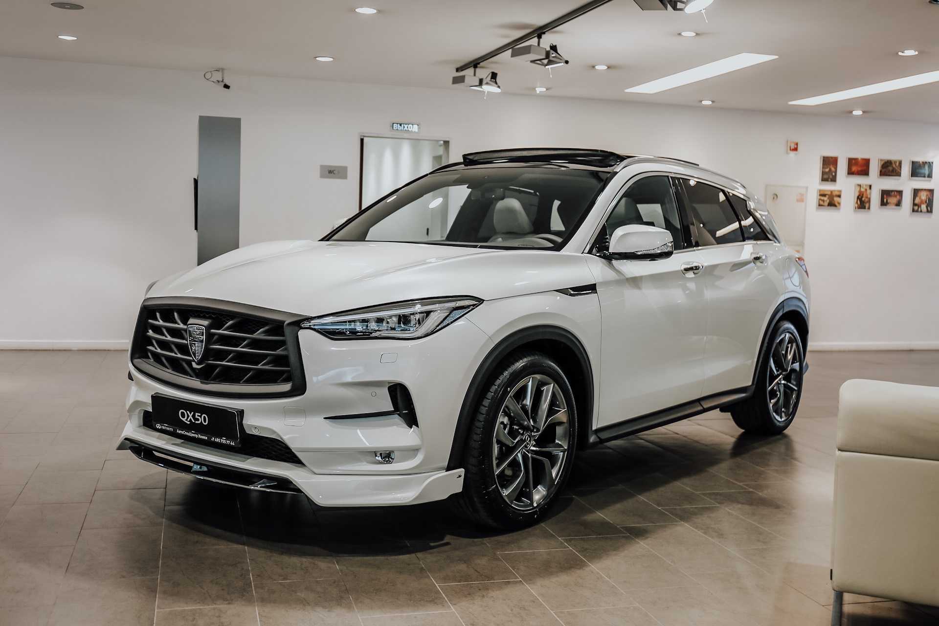 Новые автомобили Infiniti 2023: цены и комплектации на весь модельный ряд Infiniti, модификации, оборудование и дополнительные опции автомобиля, тест-драйвы и фото новых моделей