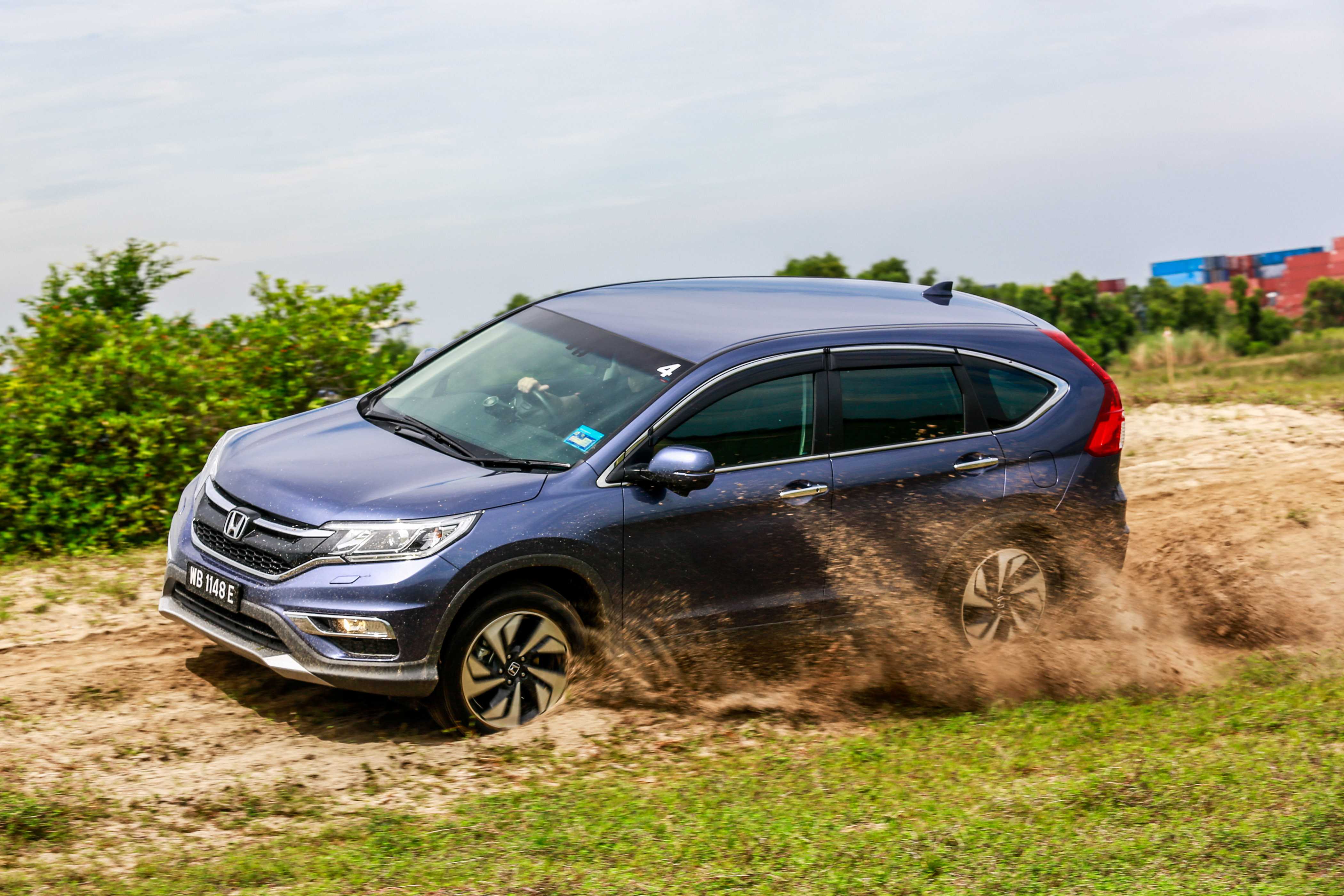 Обзор новой Honda CR-V 2023 года: фото модели, цена, технические характеристики, видео тест-драйв