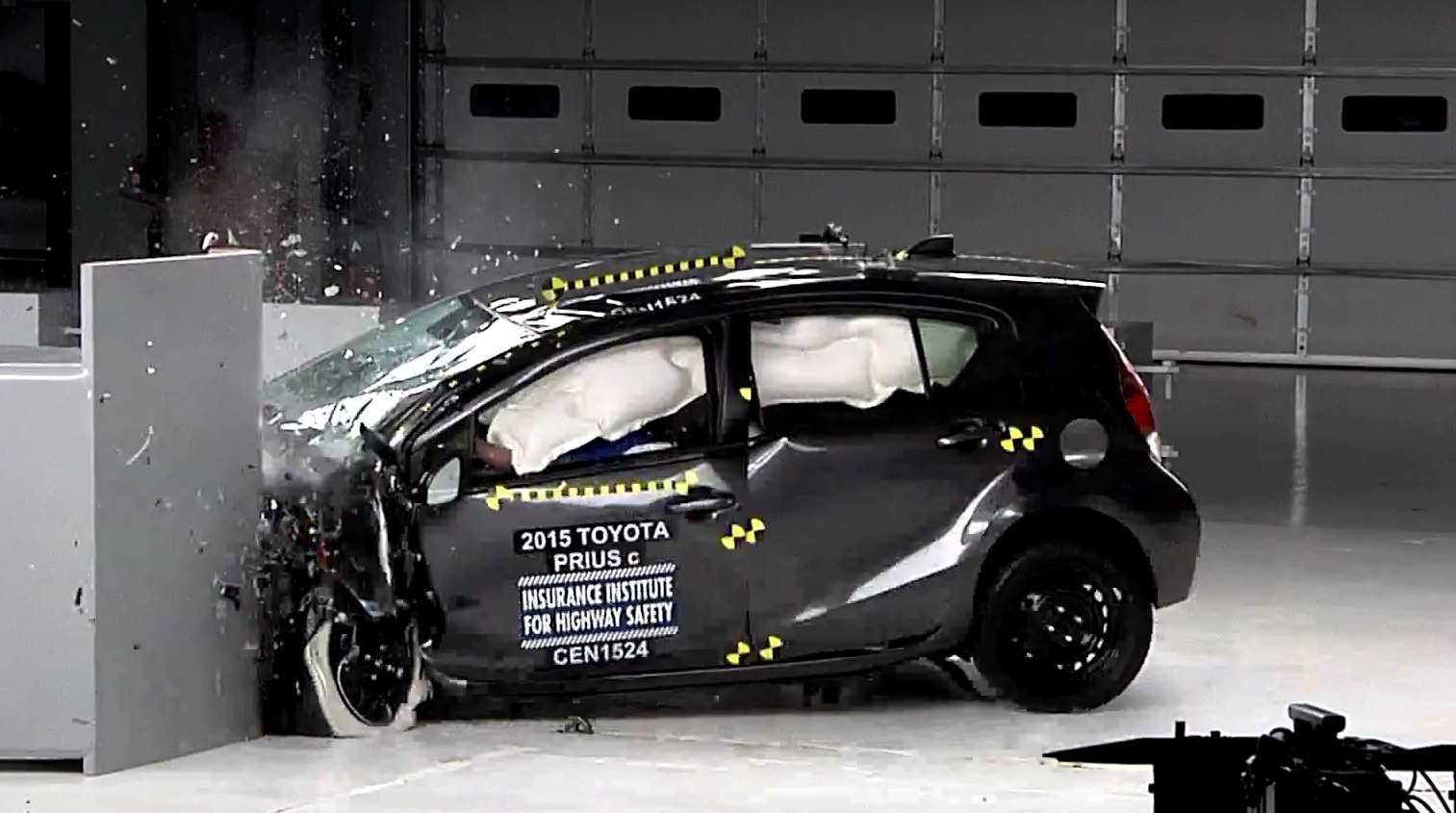 Mini cooper hardtop провалил краш-тест и подлежит отзыву
