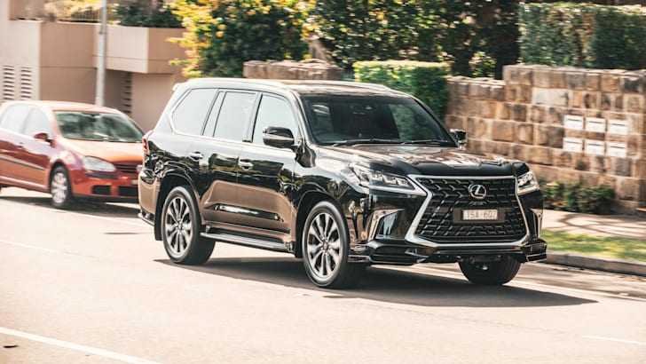 Toyota land cruiser 300