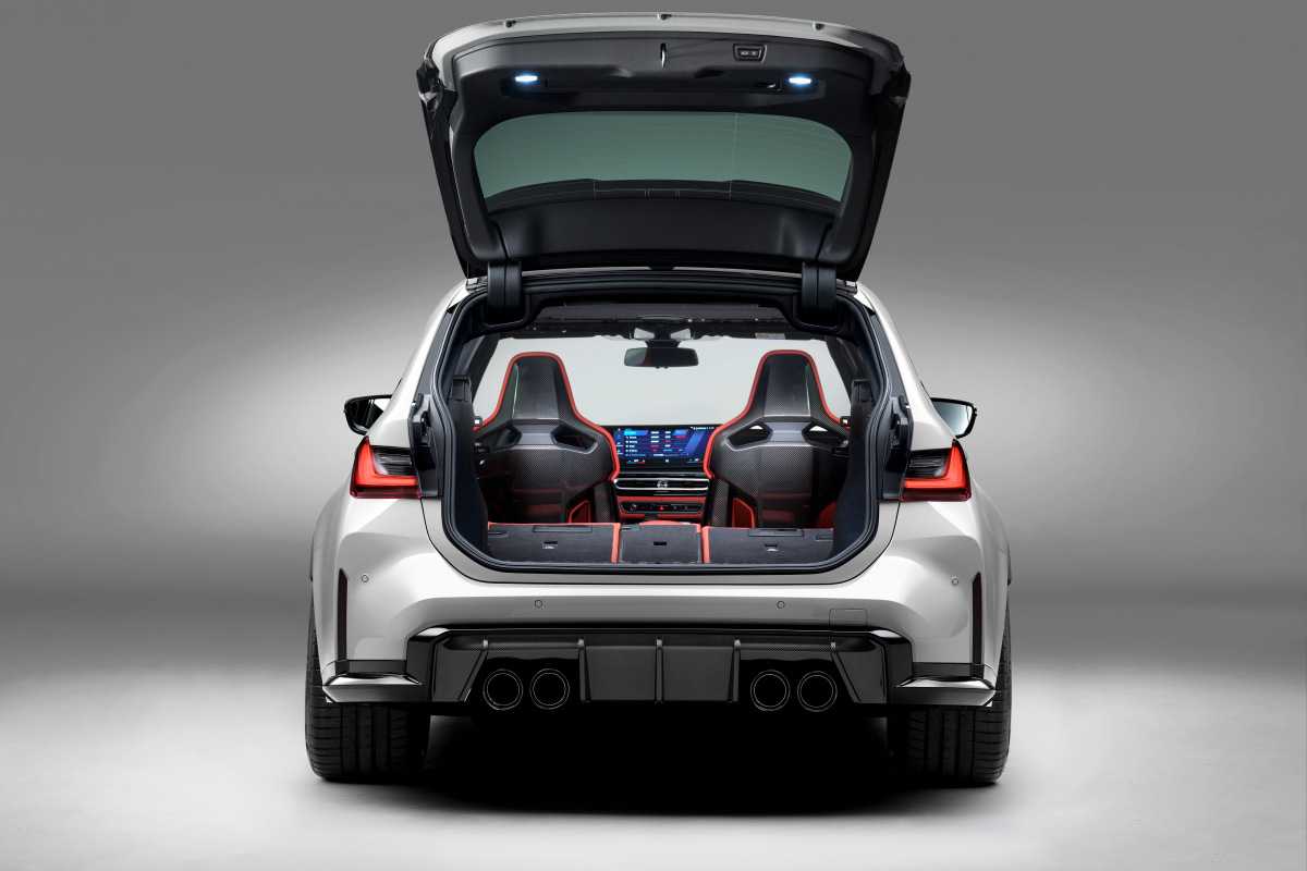 Новый универсал bmw m3 touring получит оранжевый салон и мультимедиа idrive 8