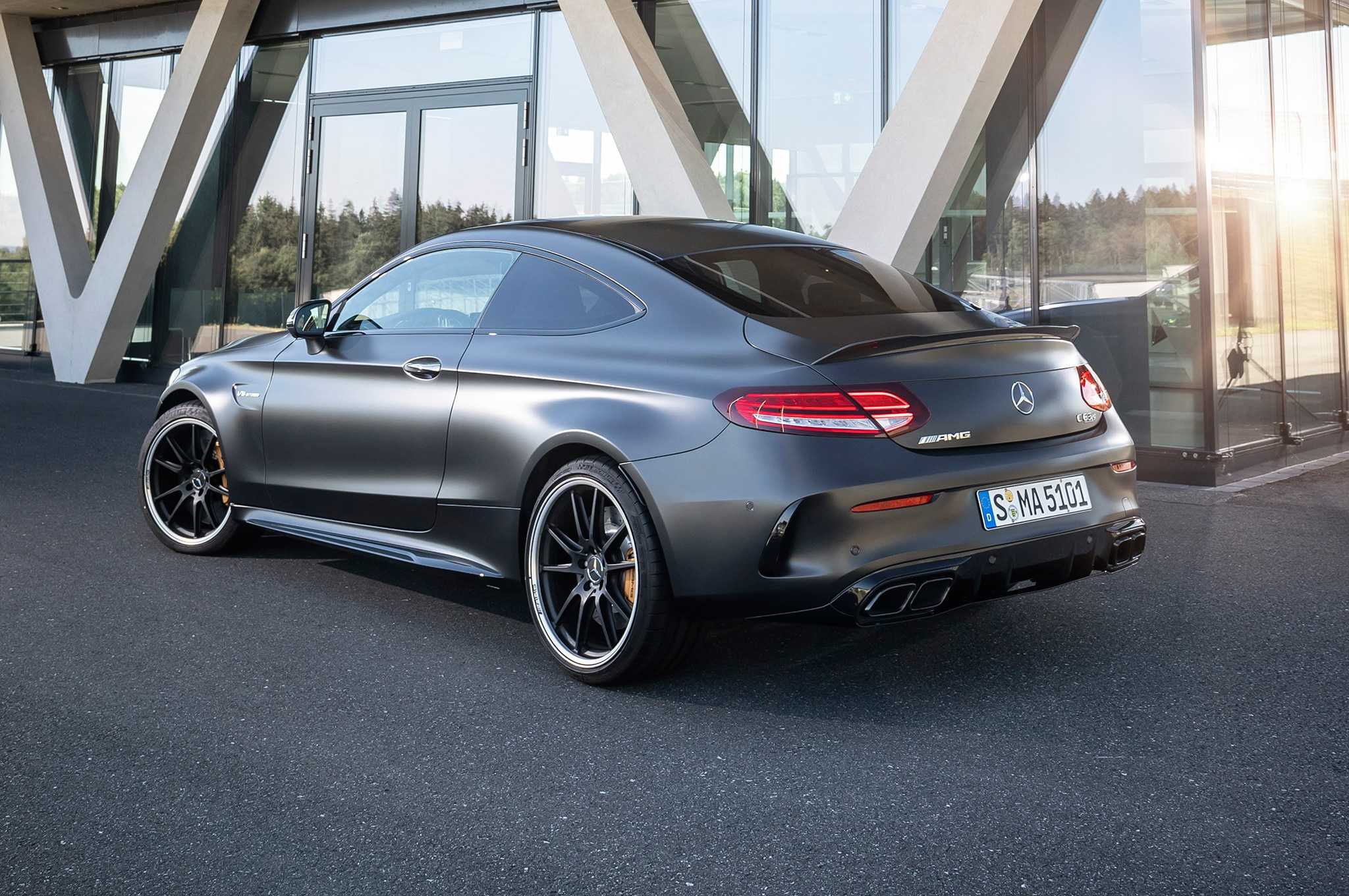 2020 mercedes-amg c63
