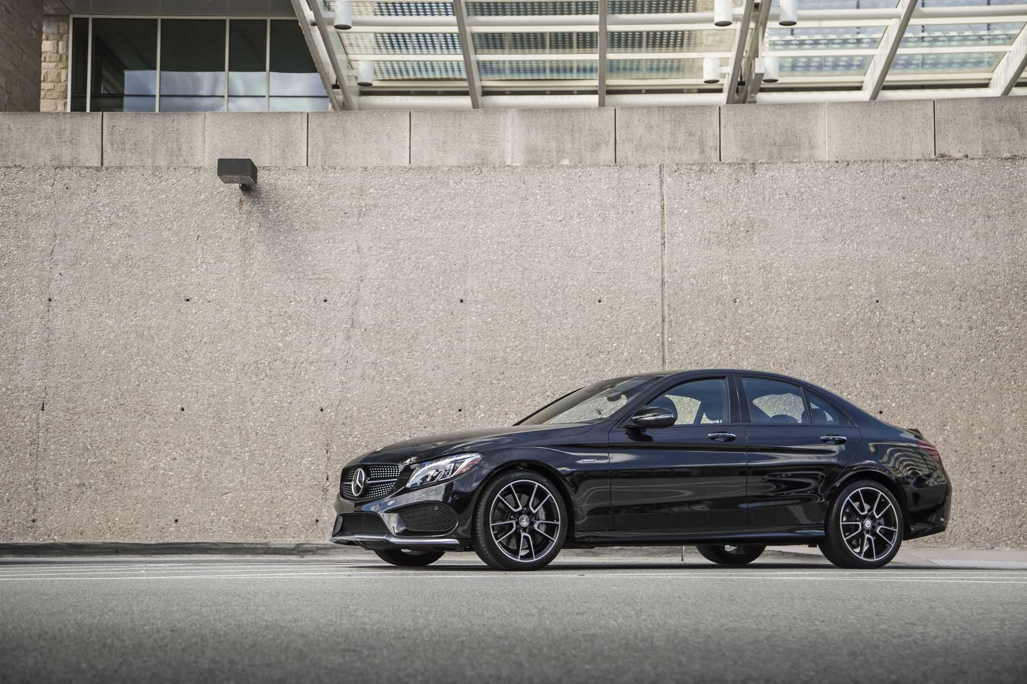 2022 mercedes-amg c43
